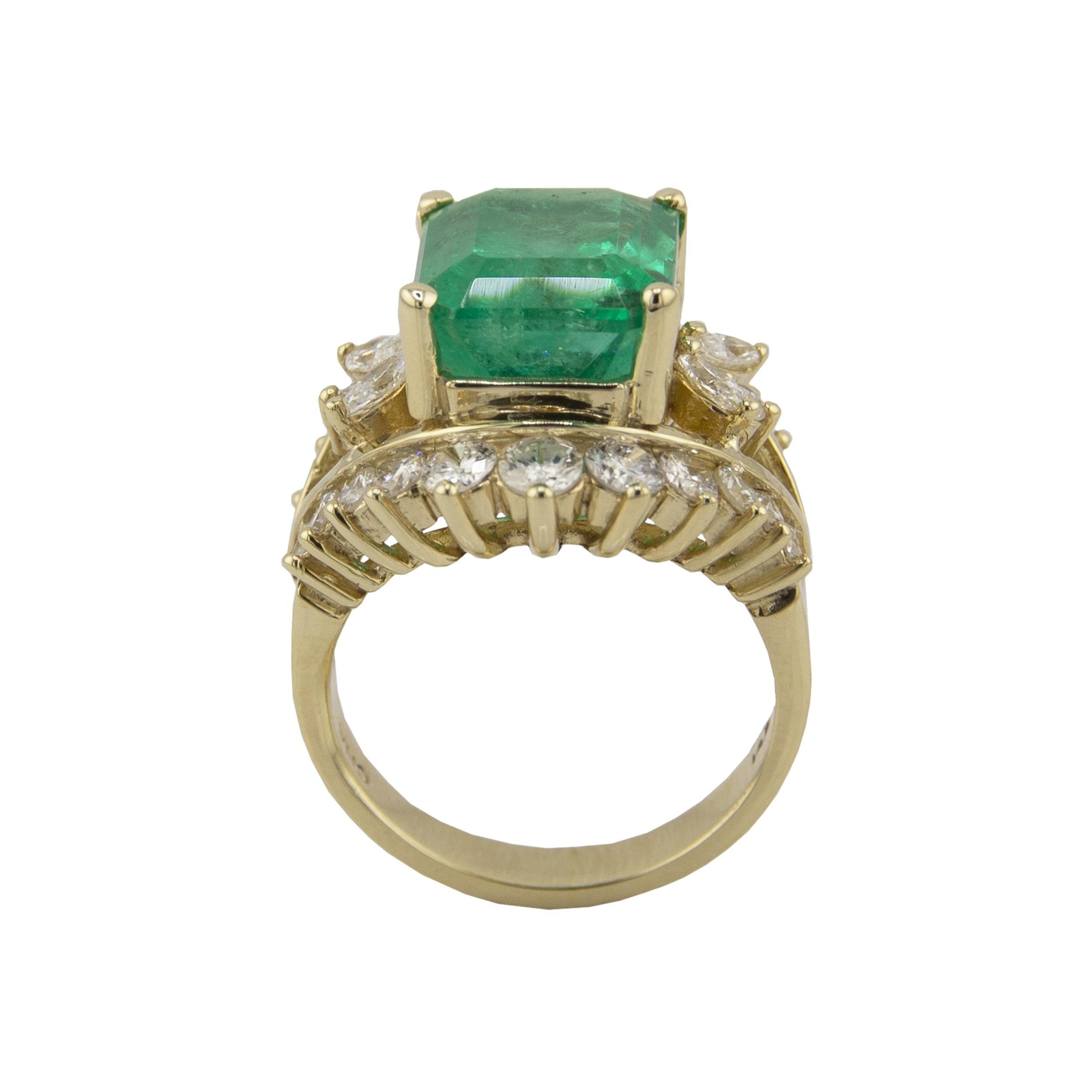 Bague en émeraude colombienne de 7,11 carats en vente