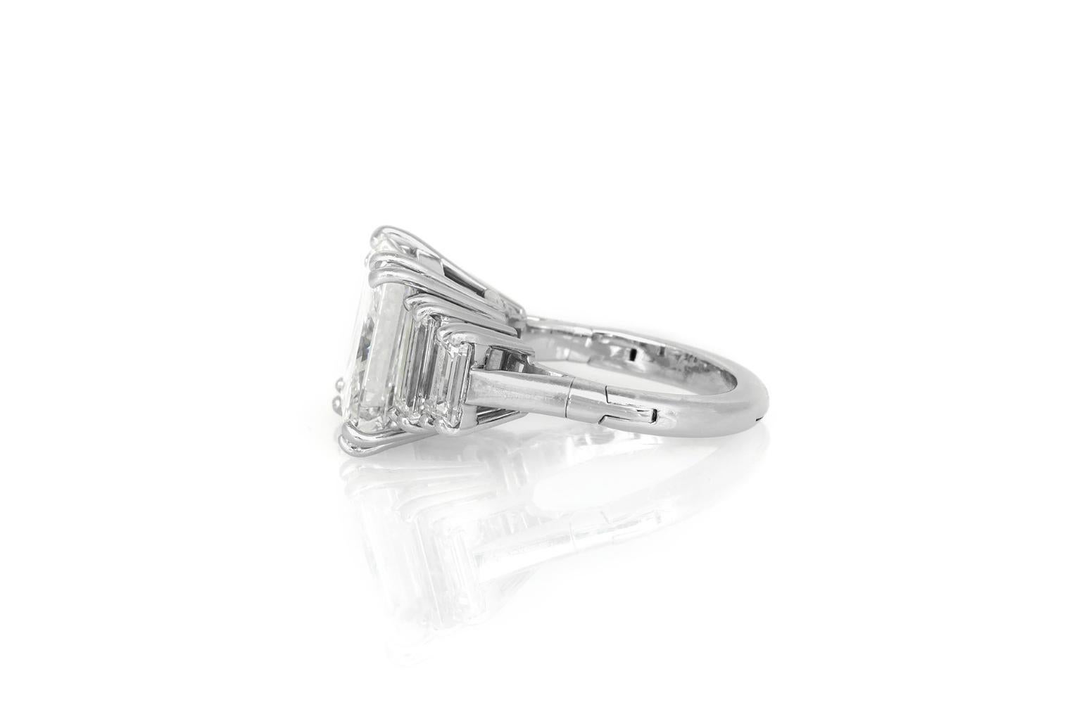 7.11 Karat Prinzessinnenschliff Diamant Verlobungsring (Carréschliff) im Angebot
