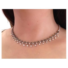 7,11 Karat Gesamtgewicht Brauner und weißer Diamant Choker-Halskette 18k Weißgold