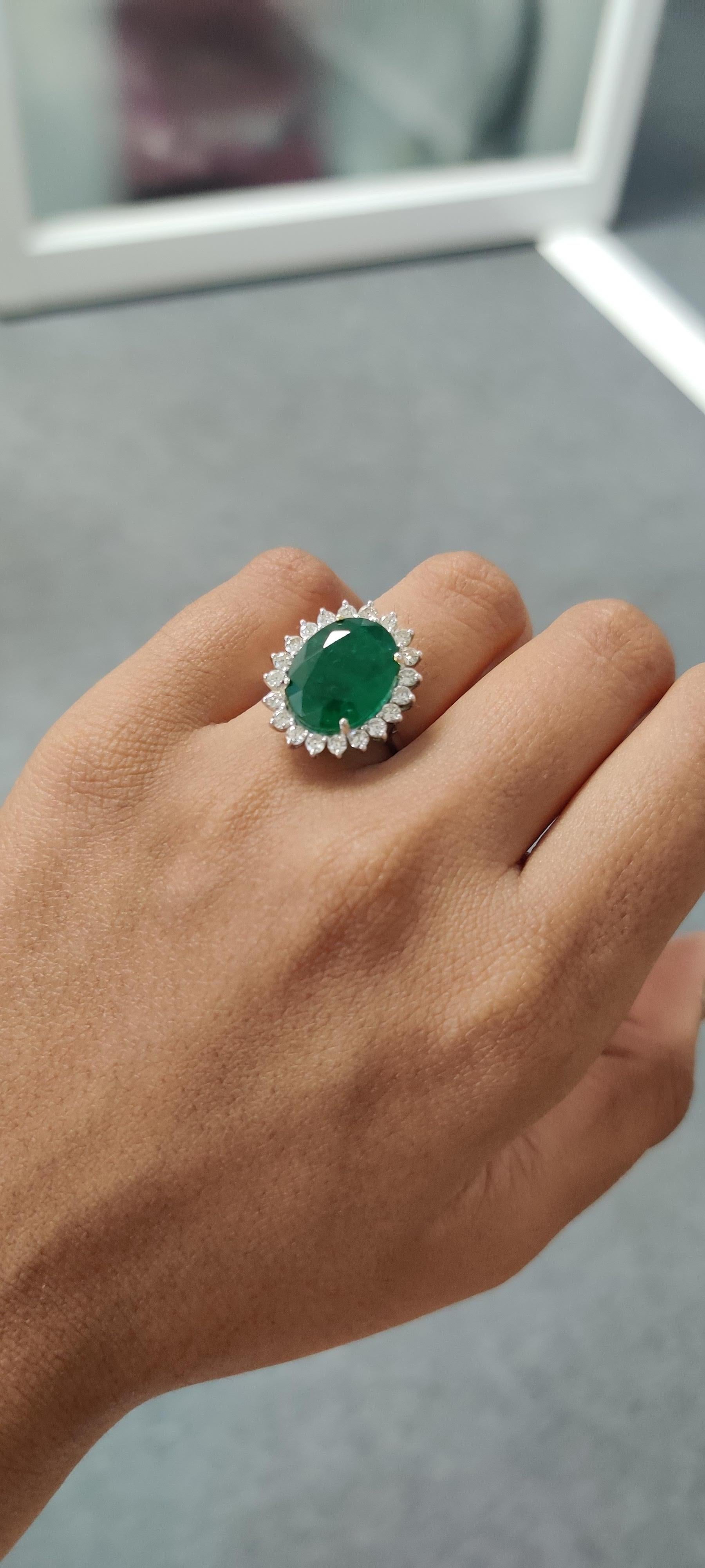Christmas Special 7.11 Carat Zambian Emerald Ring with Old Cut Diamonds 2