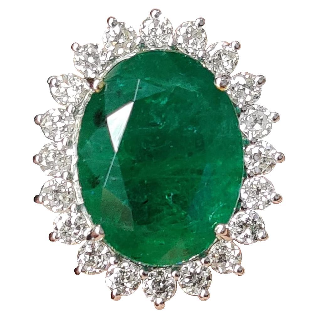 Christmas Special 7.11 Carat Zambian Emerald Ring with Old Cut Diamonds