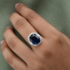7,11cts Statement Blauer Saphir Diamant Halo 18k Weißgold Verlobungsring