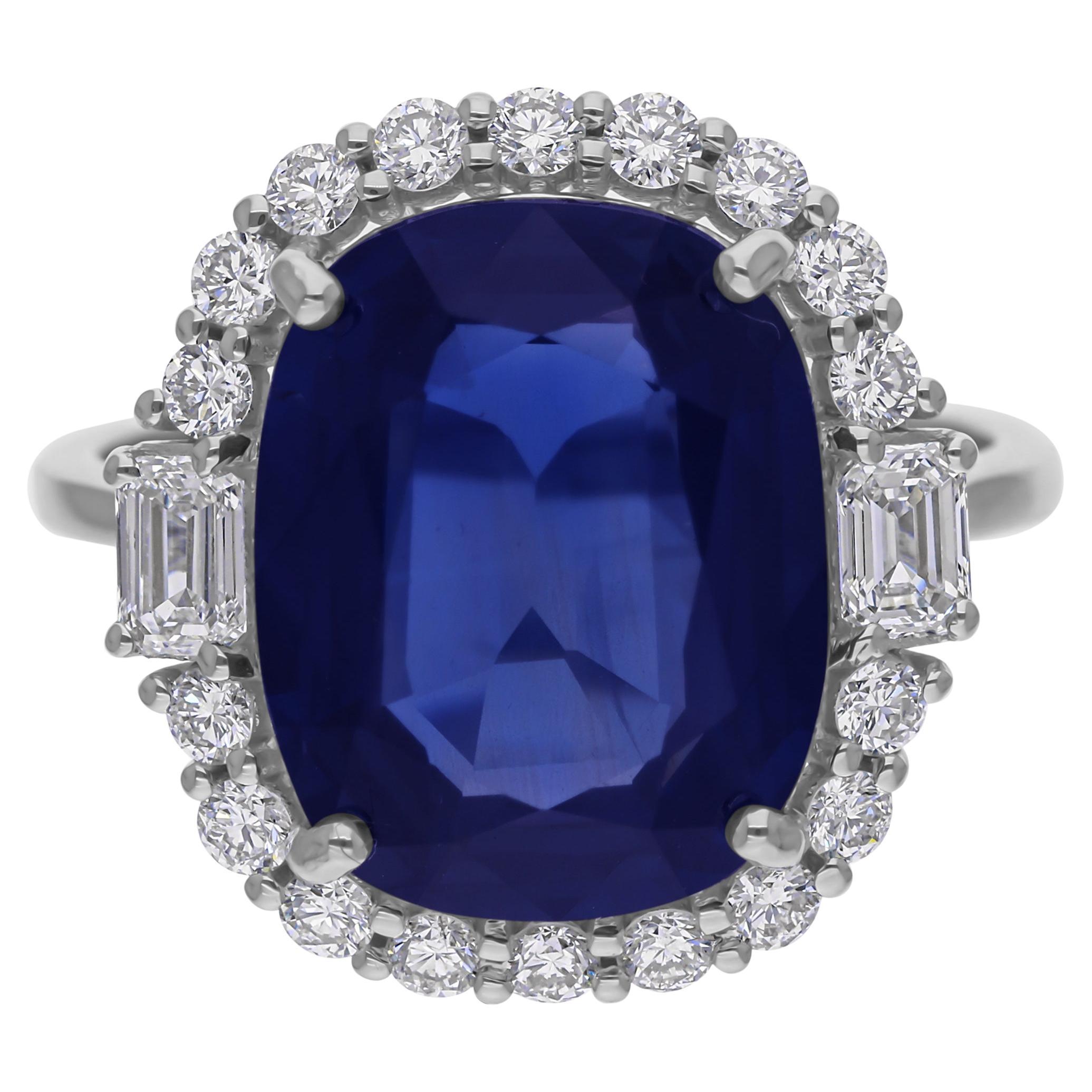 in vendita:  Anello di fidanzamento con zaffiro blu e diamante aureolato in oro bianco 18 carati con dichiarazione di 7,11 ct.