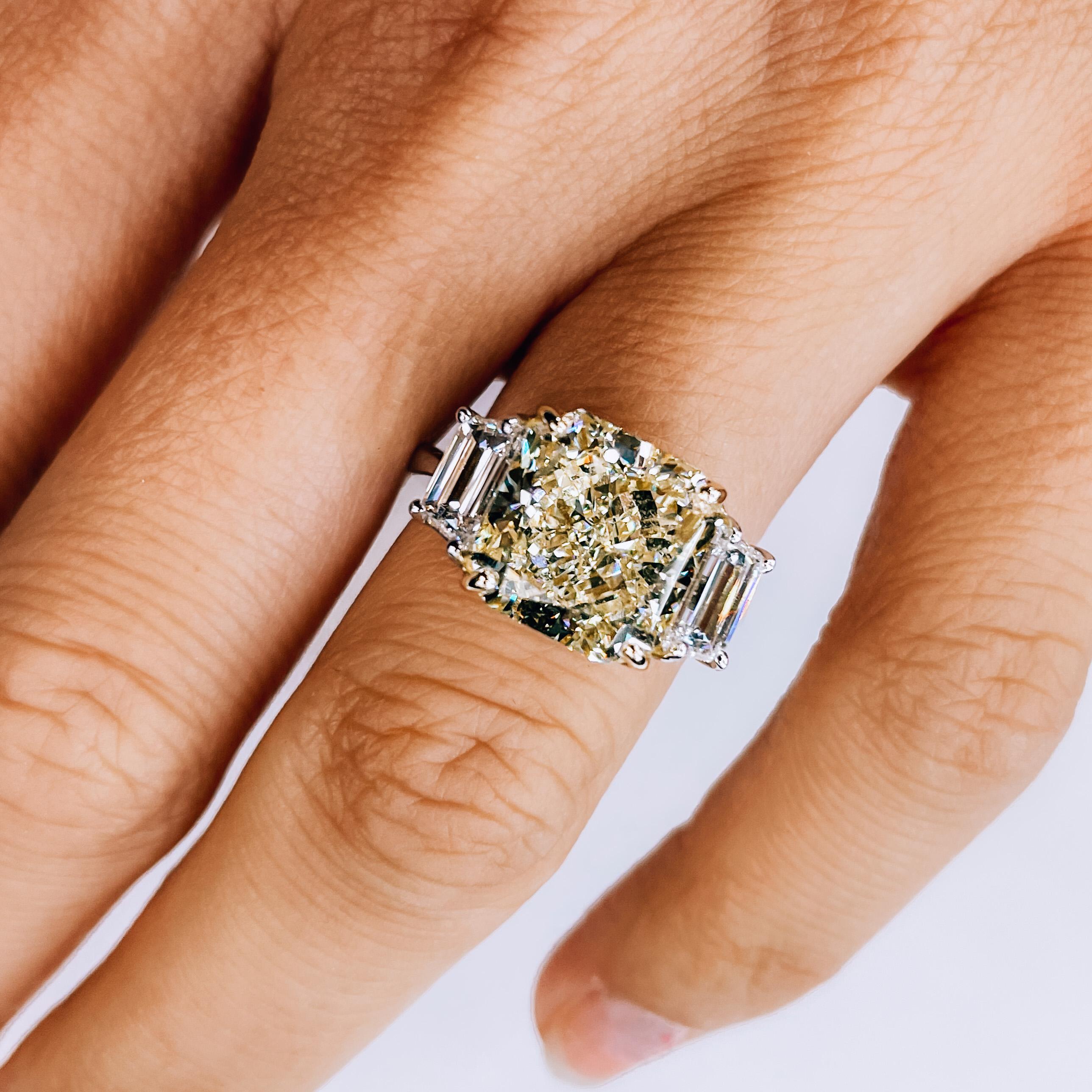 7.13 Carat Radiant Cut VVS2 GIA Three Stone Diamond Engagement Ring For Sale 2