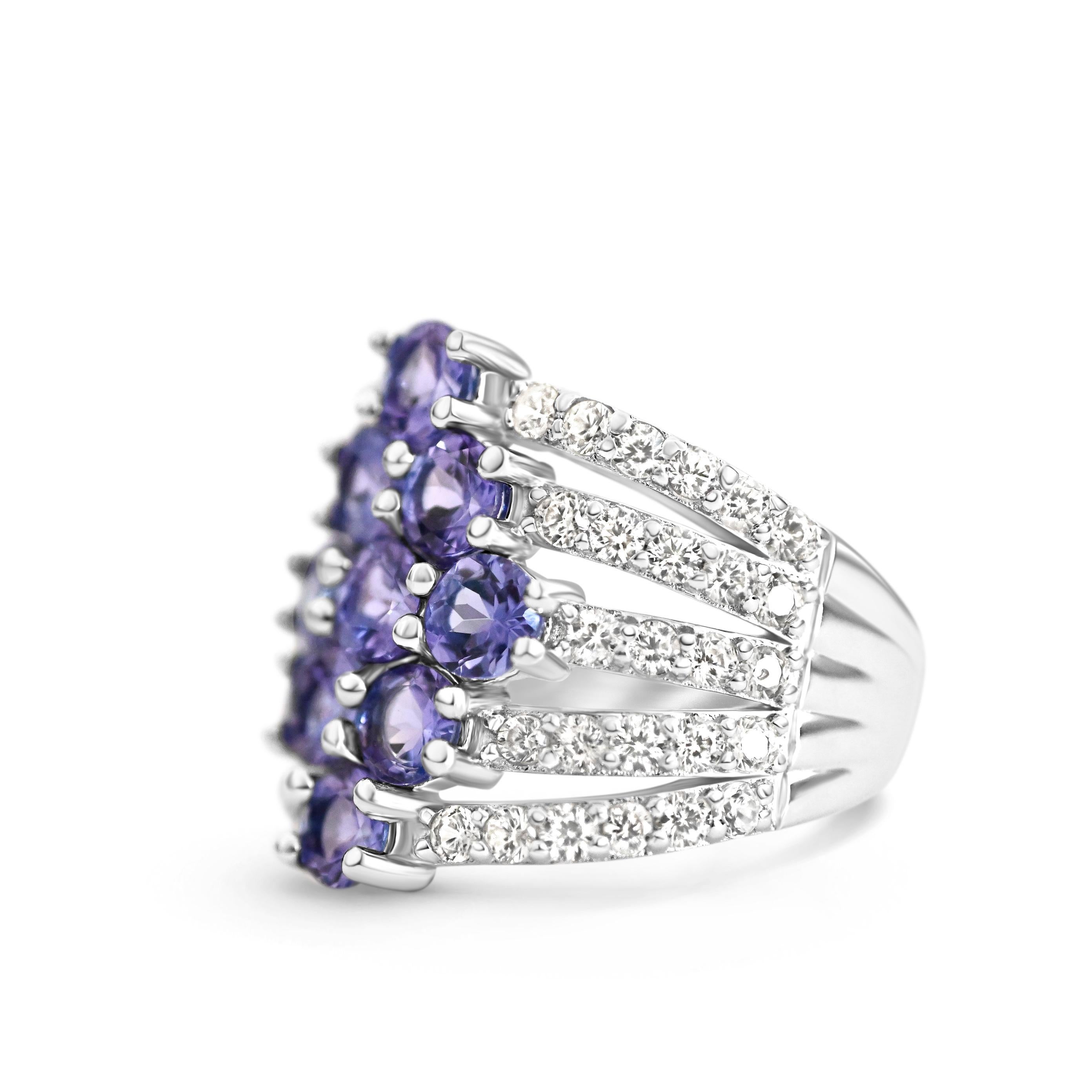 Art Deco 7.13 Ct Woman Tanzanite Ring 925 Sterling Silver Rhodium Plated  Wedding Ring  For Sale