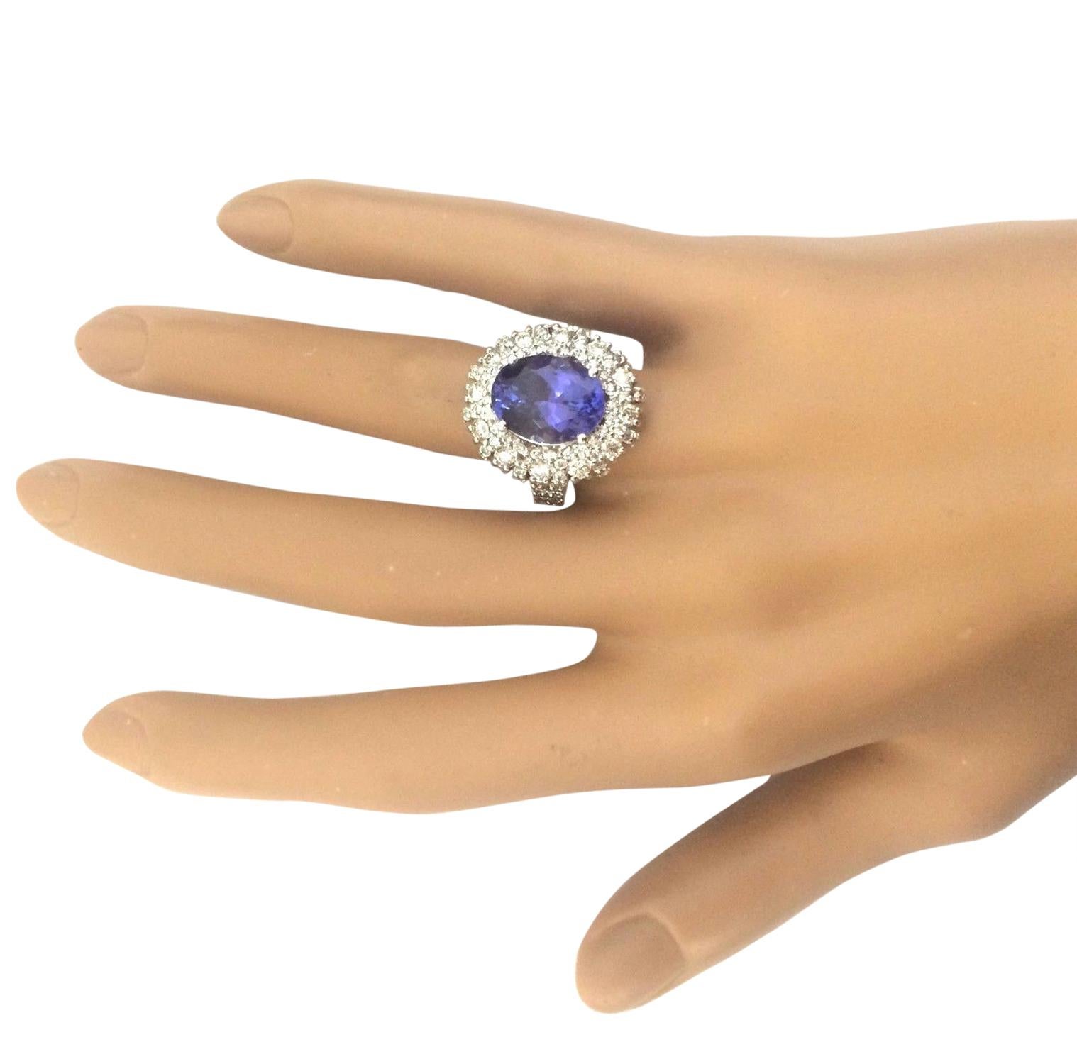 Women's Exquisite Tanzanite Diamond Ring In 14 Karat Solid White Gold  For Sale