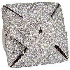 7.15 Carat 3D Unisex Cross Weave Dome Diamond Ring 18 Karat*