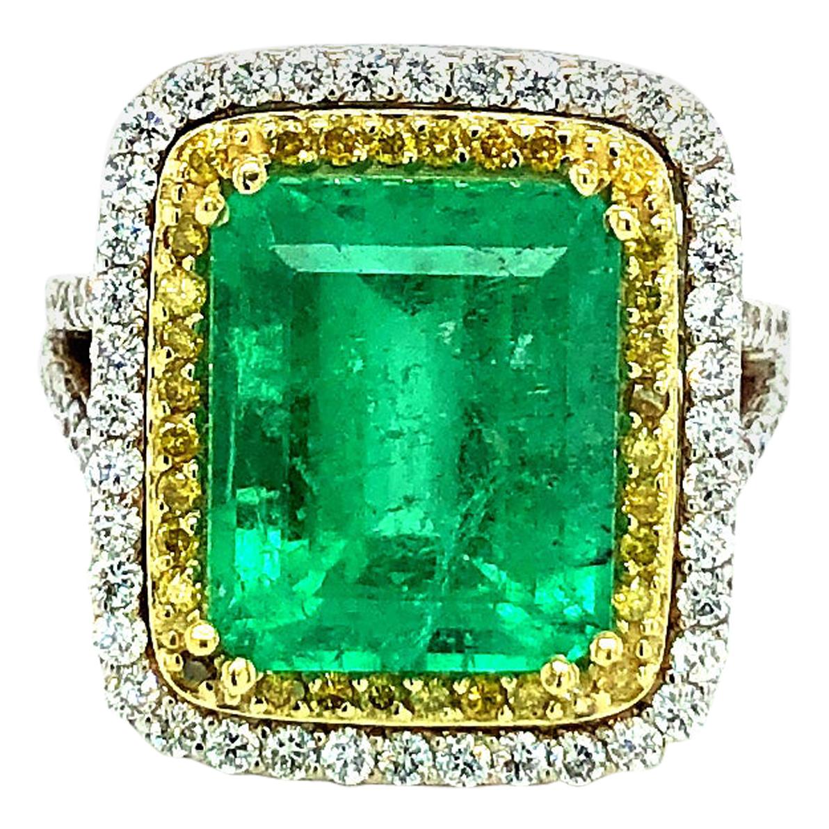 7.15 Carat Emerald and Diamonds Cocktail Ring 18 Karat Gold