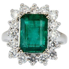 7.15 Carat Natural Emerald Diamonds Cluster Halo Ring 14 Karat*