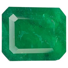 7.15 Carat Natural Loose Emerald Gemstone From Swat, Pakistan