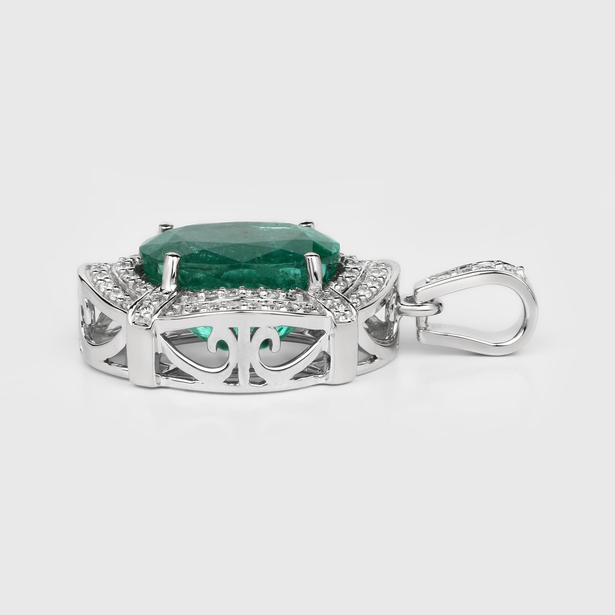 Contemporary 7.15 Carat Zambian Emerald and White Diamond 18 Karat White Gold Pendant For Sale