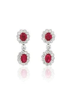 Pendientes de rubí birmano de 7,15 quilates y diamantes europeos antiguos