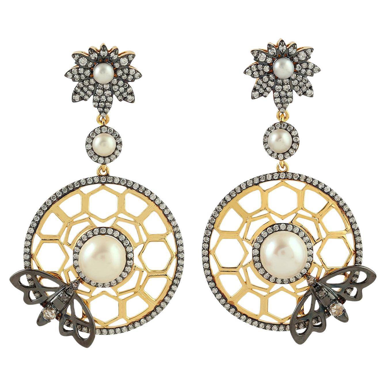 7,15 Karat Perlen-Ohrhänger in Kreisform mit Diamanten aus 18 Karat Gelbgold