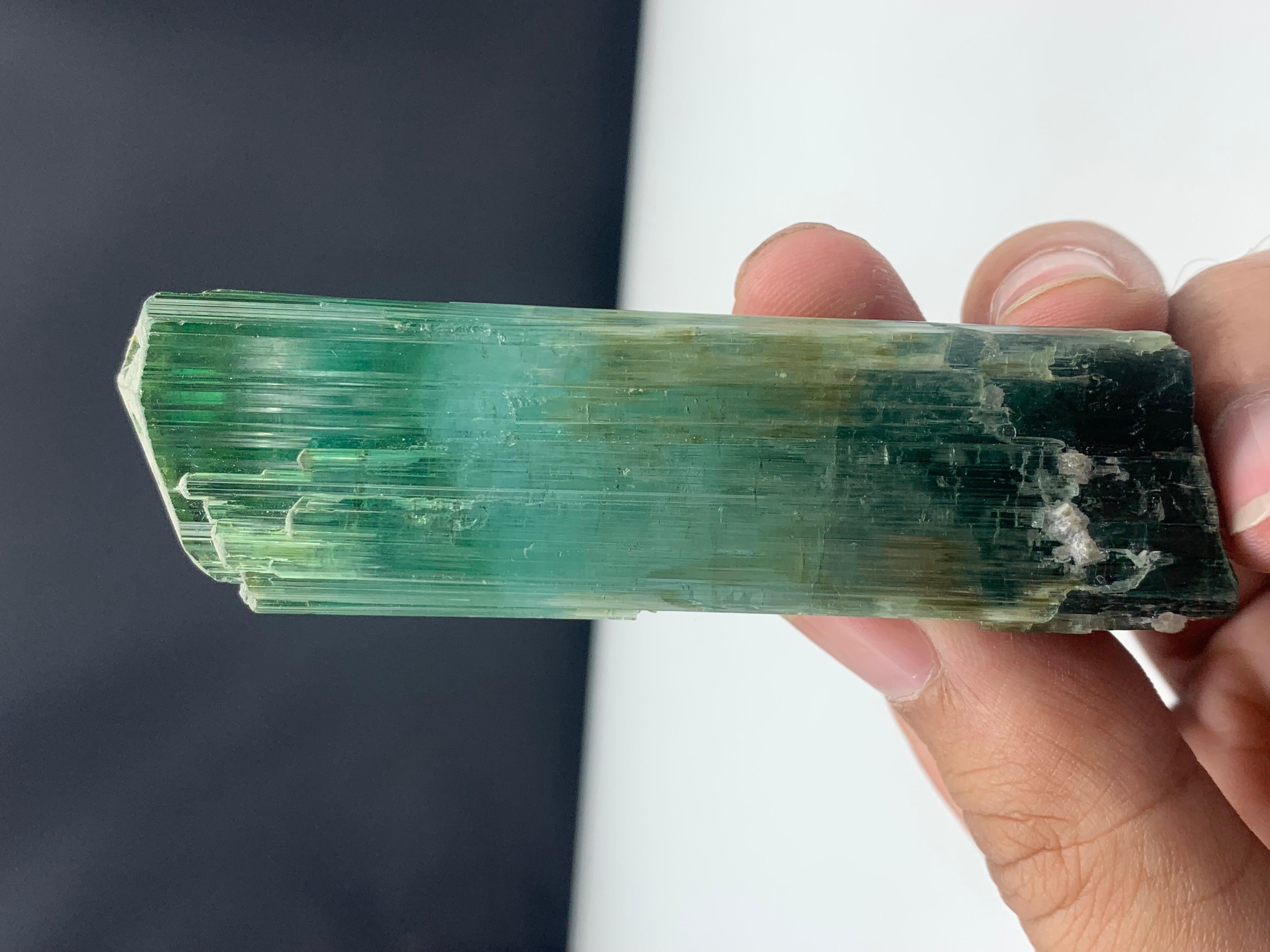 Altro 71.56 grammi di splendido cristallo di tormalina tricolore dall'Afghanistan in vendita