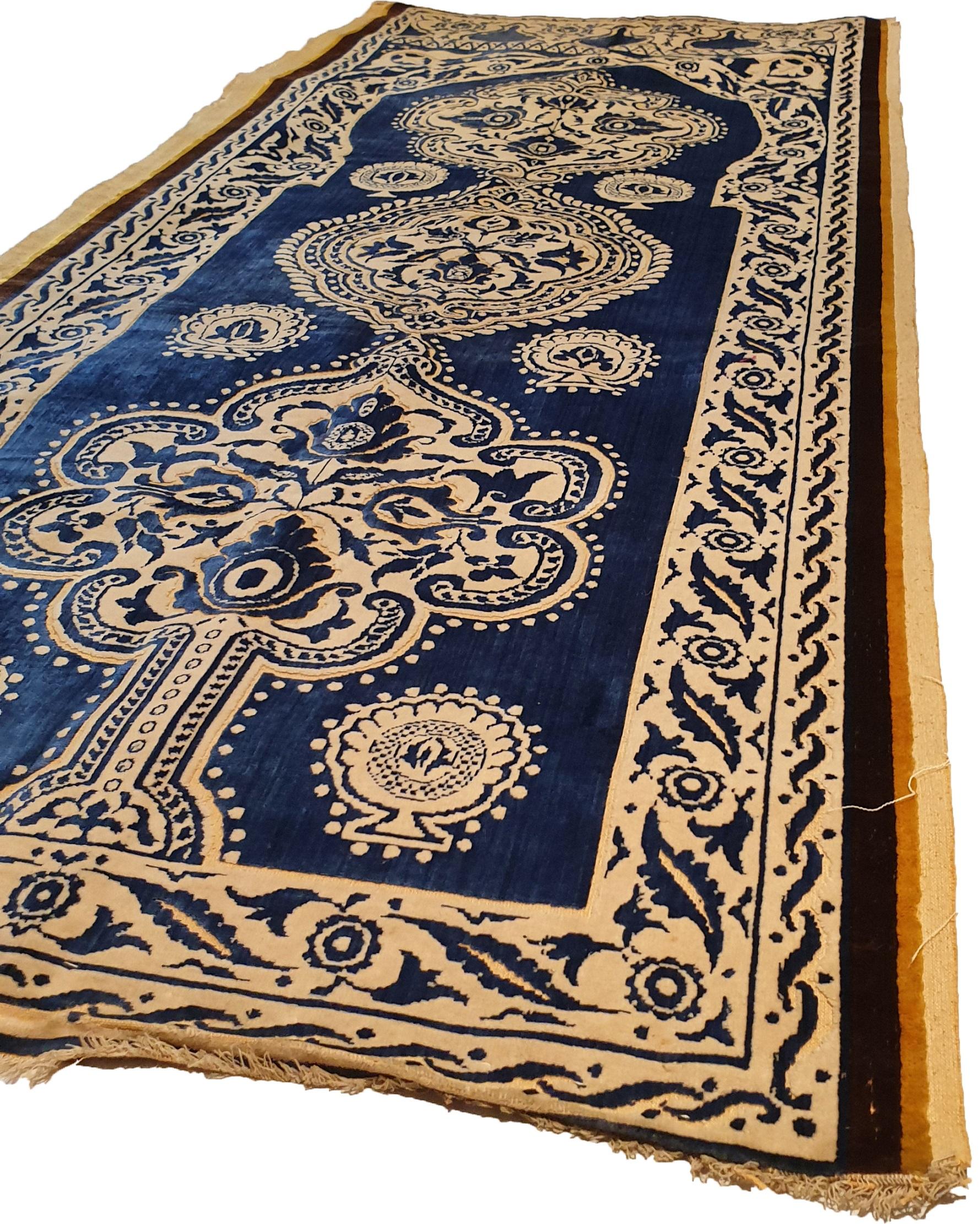 716 - 19. Jahrhundert Türkisches Textil (Islamisch) im Angebot