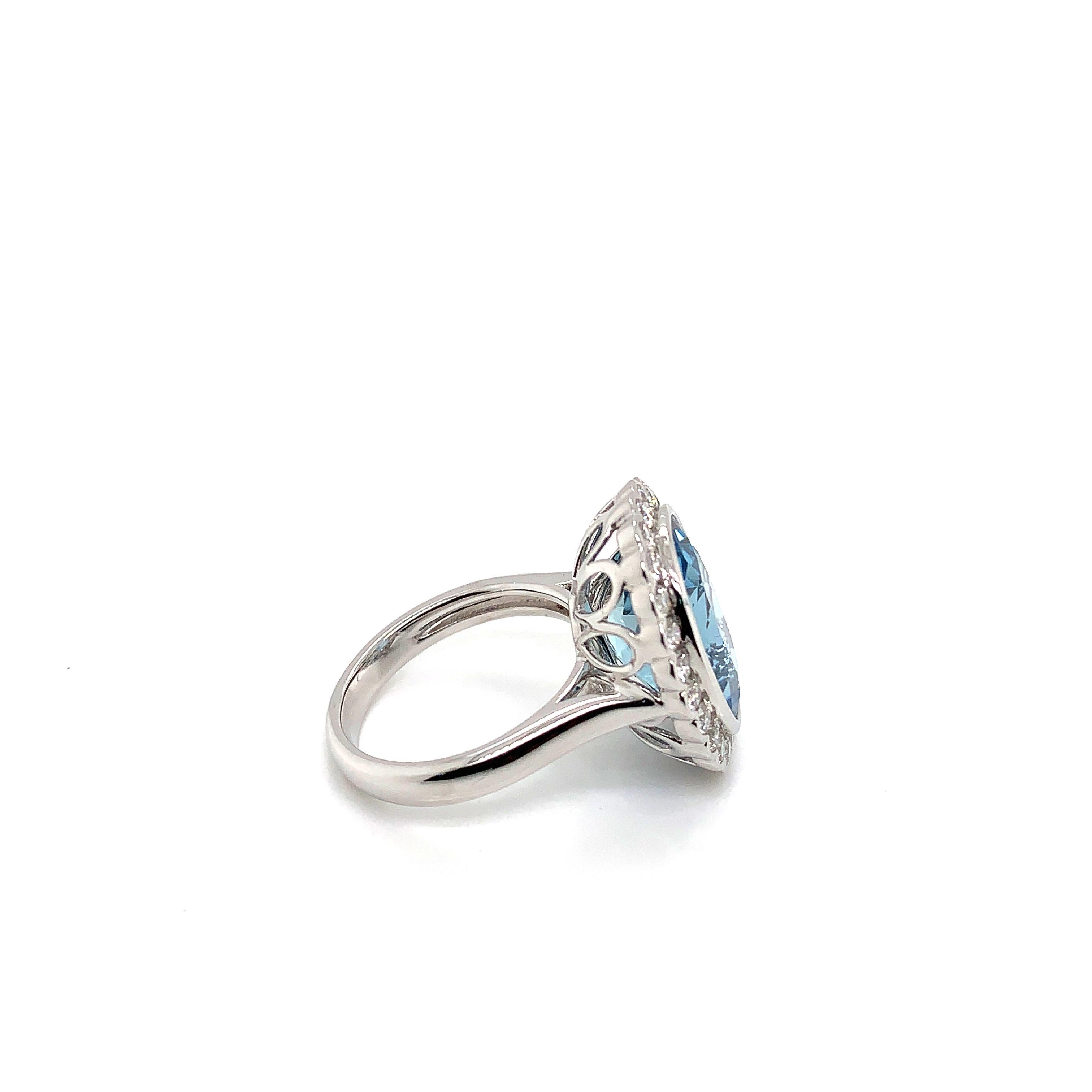 Oval Cut 7.16 Carat Oval Shaped Aquamarine Ring in 18 Karat White Gold with Diamonds