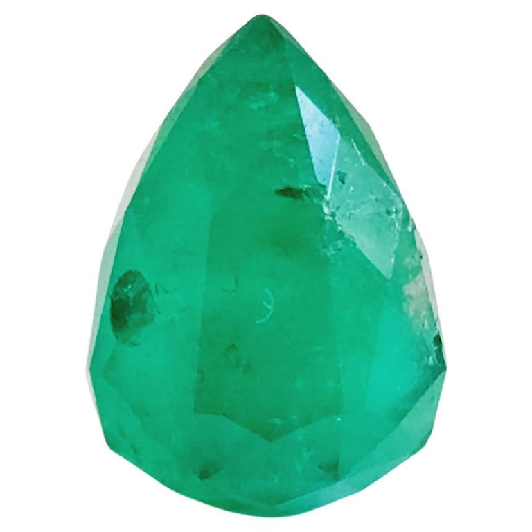 Émeraude Naturelle De Colombie - 7,52 Carats - Couleur Vert Vif - Forme Coussin - Certifiée GGL - Neuf étiqueté