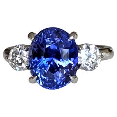Emeralds Maravellous 7.18 Carat GIA No Heat Color-Changing Sapphire Diamond Ring