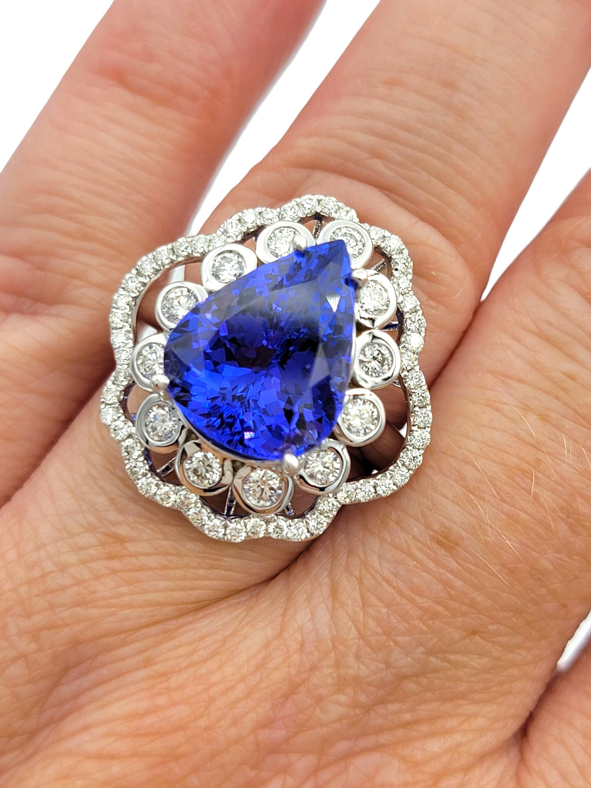 Anello Cocktail con tanzanite taglio pera da 7,18 carati e diamanti in oro bianco 14 carati in vendita 4