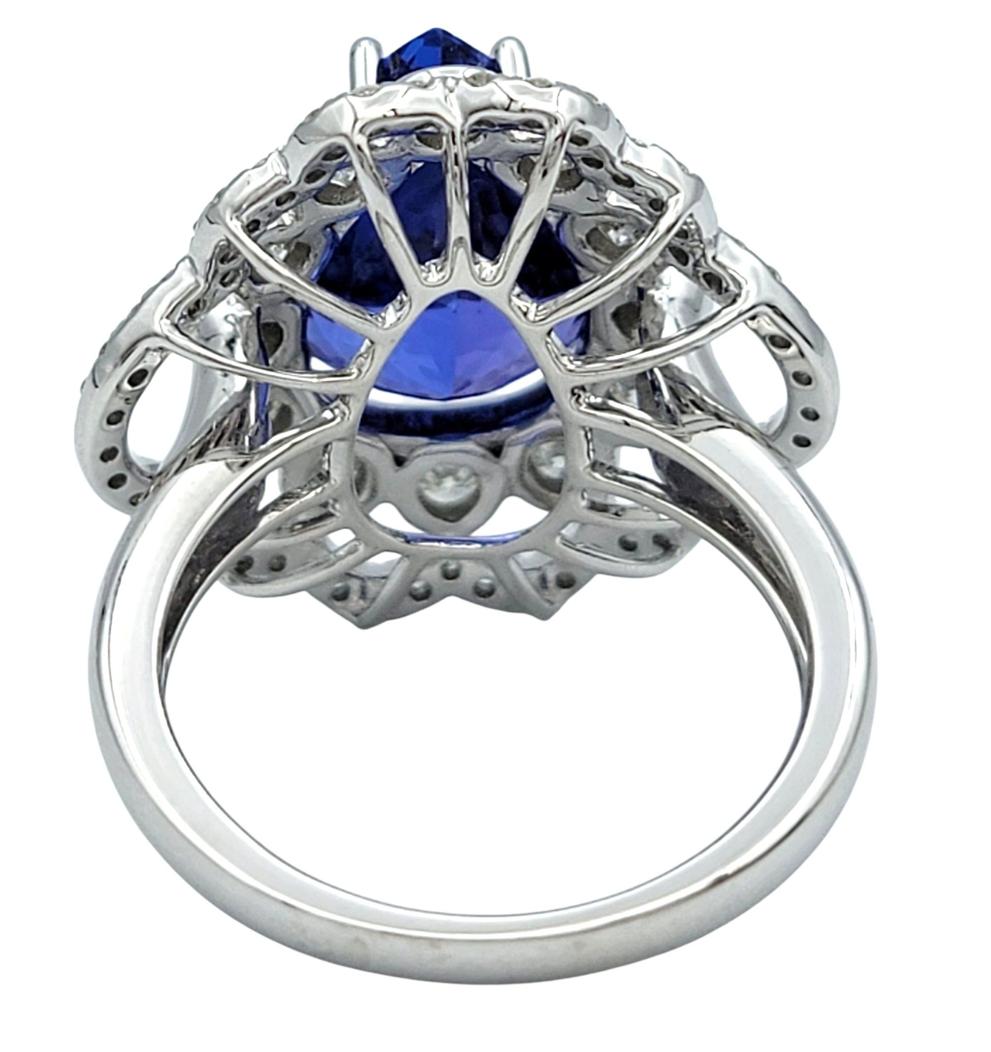 Anello Cocktail con tanzanite taglio pera da 7,18 carati e diamanti in oro bianco 14 carati in vendita 1