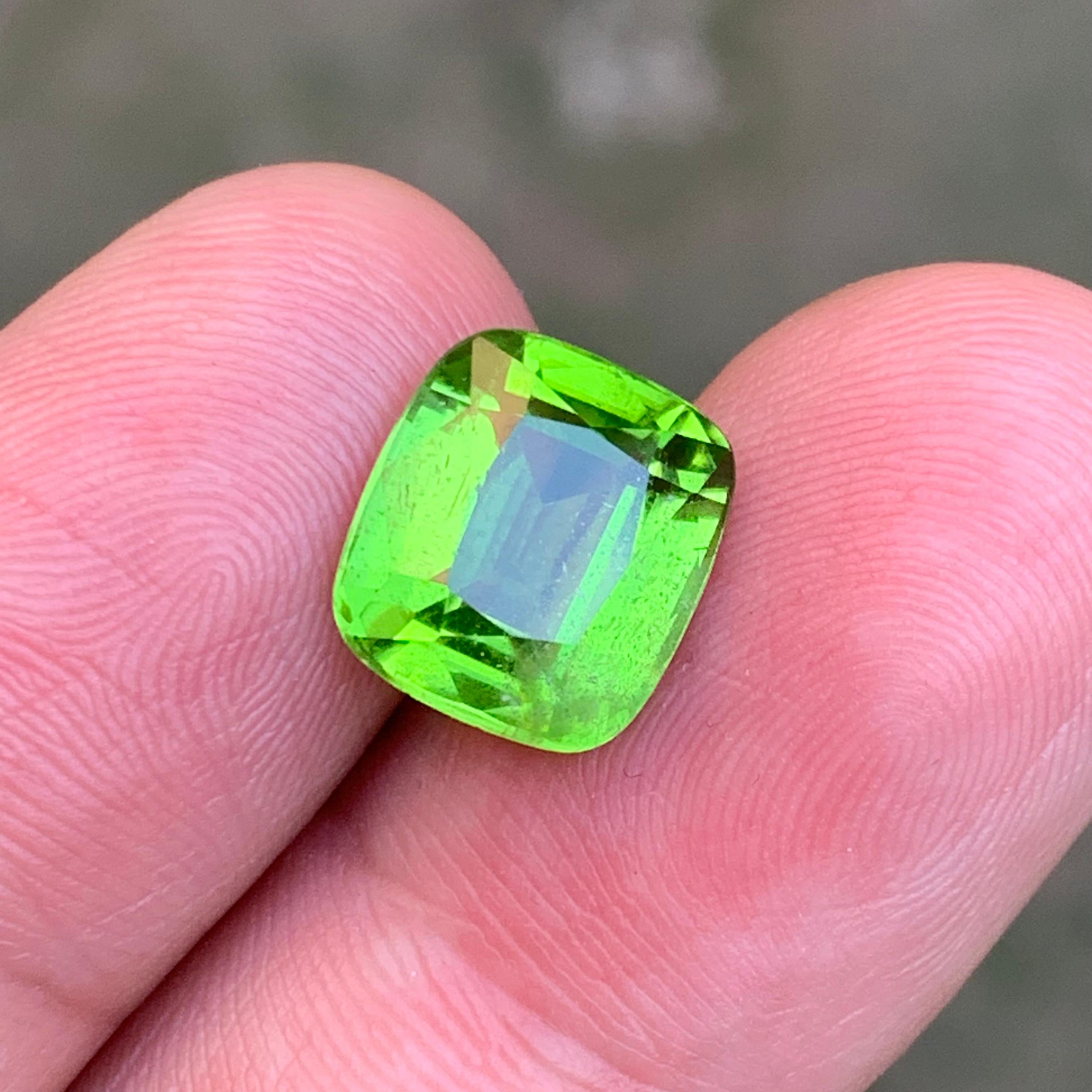 7.18 Carat Vivid Green Natural Peridot Cushion Cut Loose Gemstone for ...