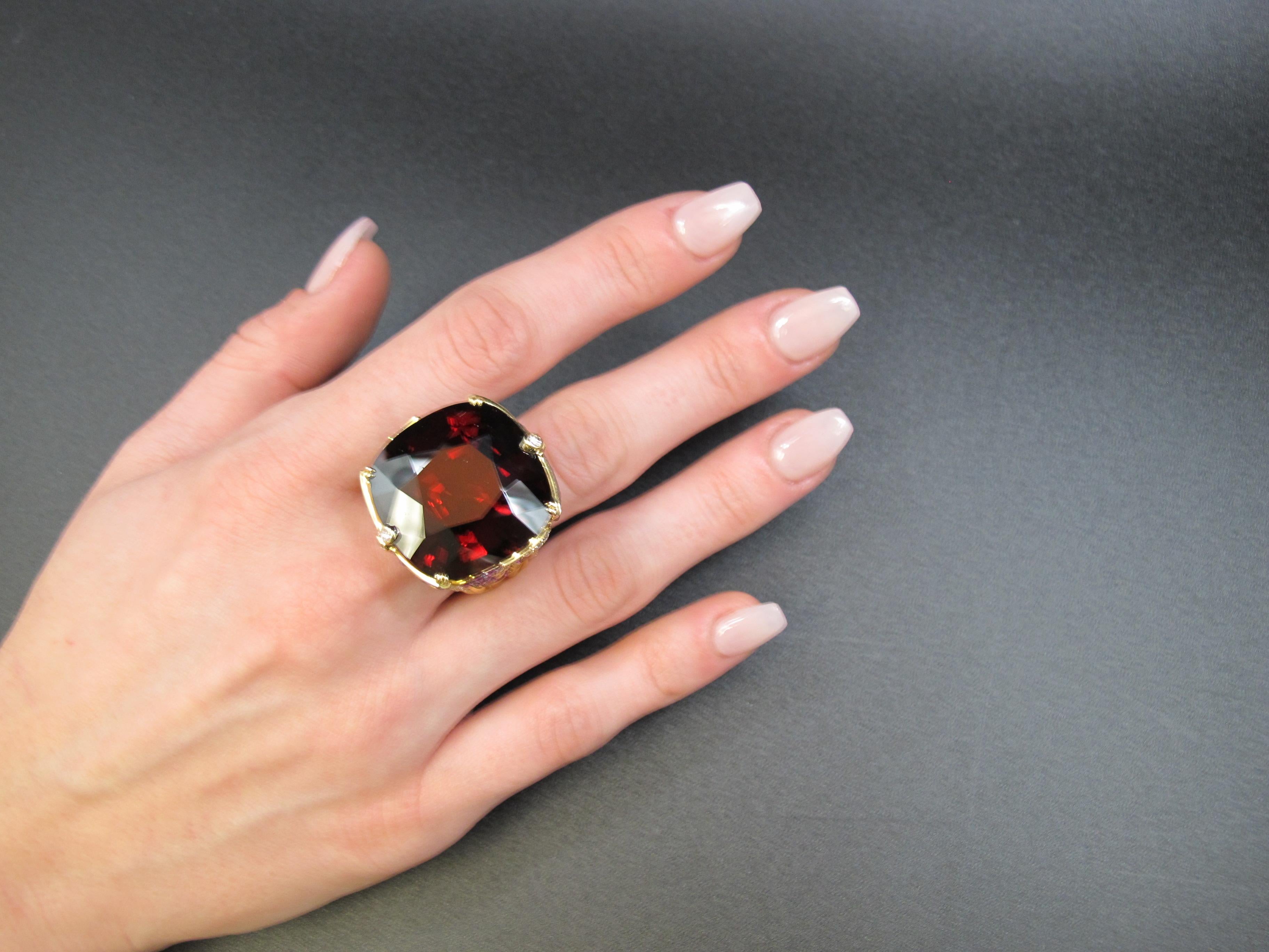 71 Carat Garnet, Ruby, Sapphire and Diamond Cocktail Ring in 18k Yellow Gold For Sale 1