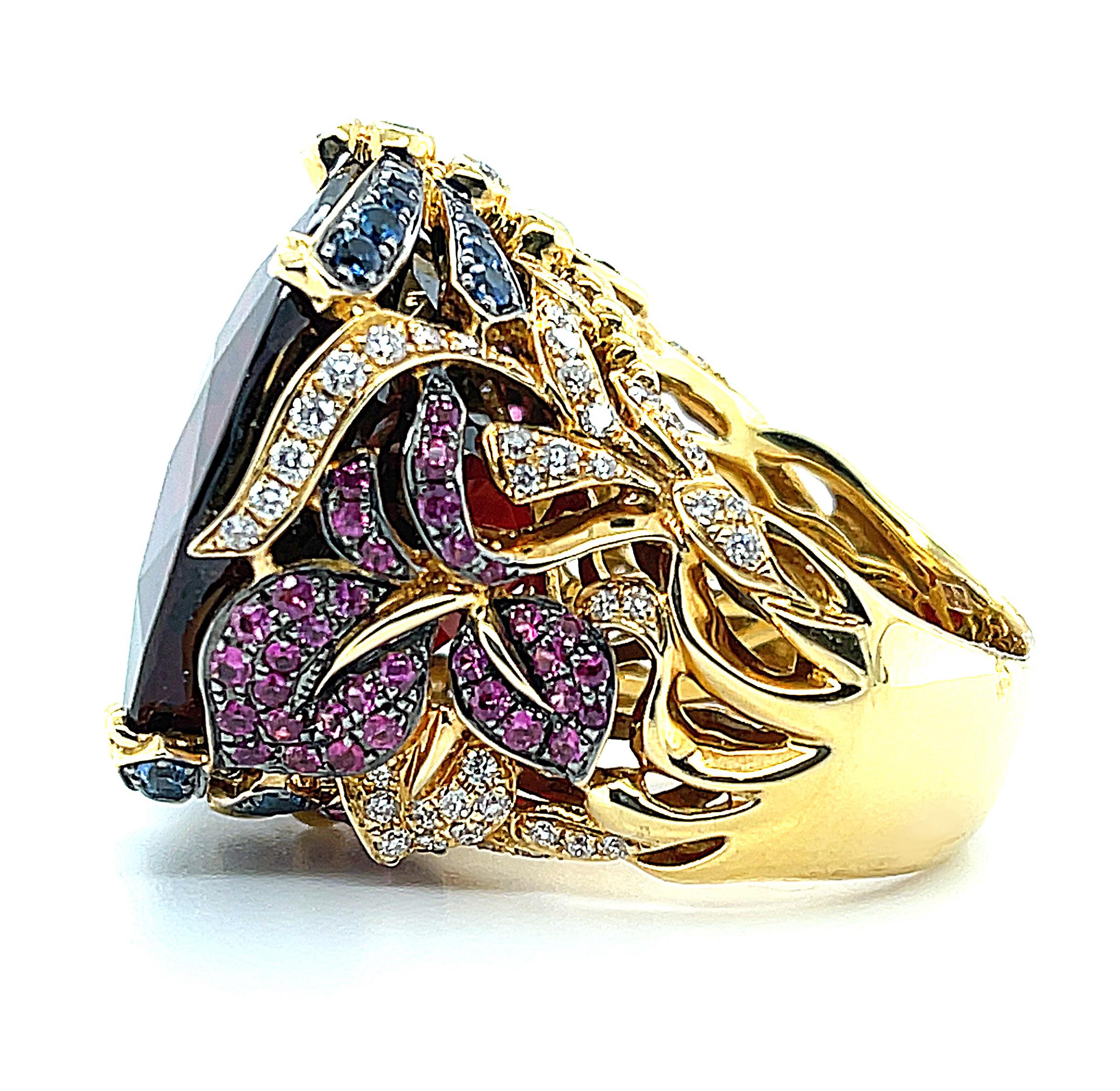 71 Carat Garnet, Ruby, Sapphire and Diamond Cocktail Ring in 18k Yellow Gold In New Condition For Sale In Los Angeles, CA