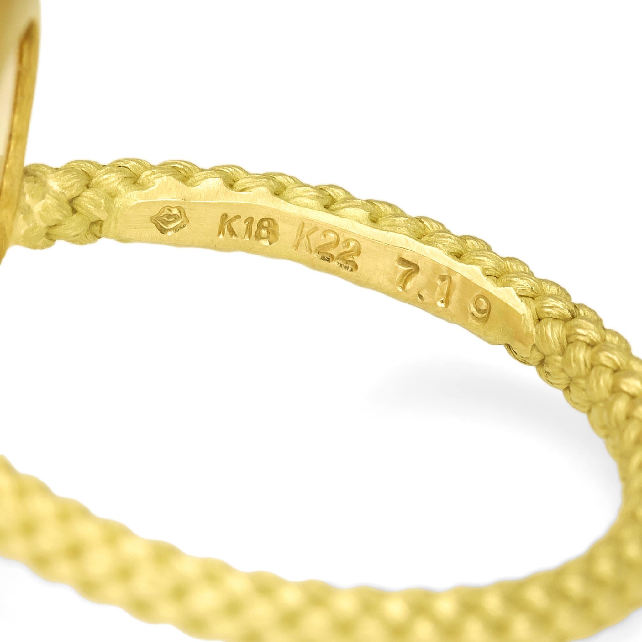 Bague en or jaune 7.19 carats 3D Licorne Opale Cabochon, Talkative 2025 Neuf - En vente à Dallas, TX