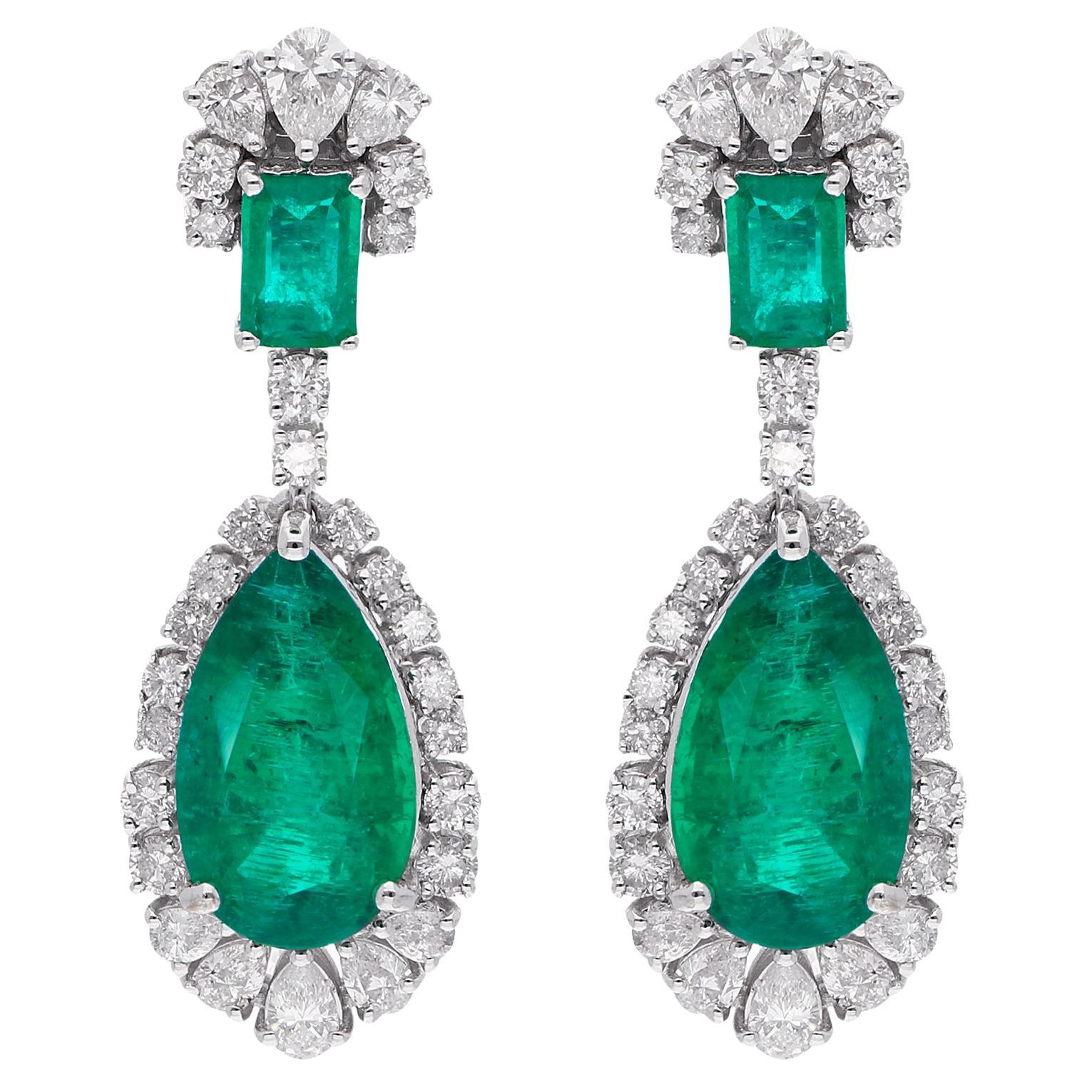 Orecchini a pendente con diamante smeraldo dello Zambia da 7,2 carati Gioielli in oro bianco 14 carati