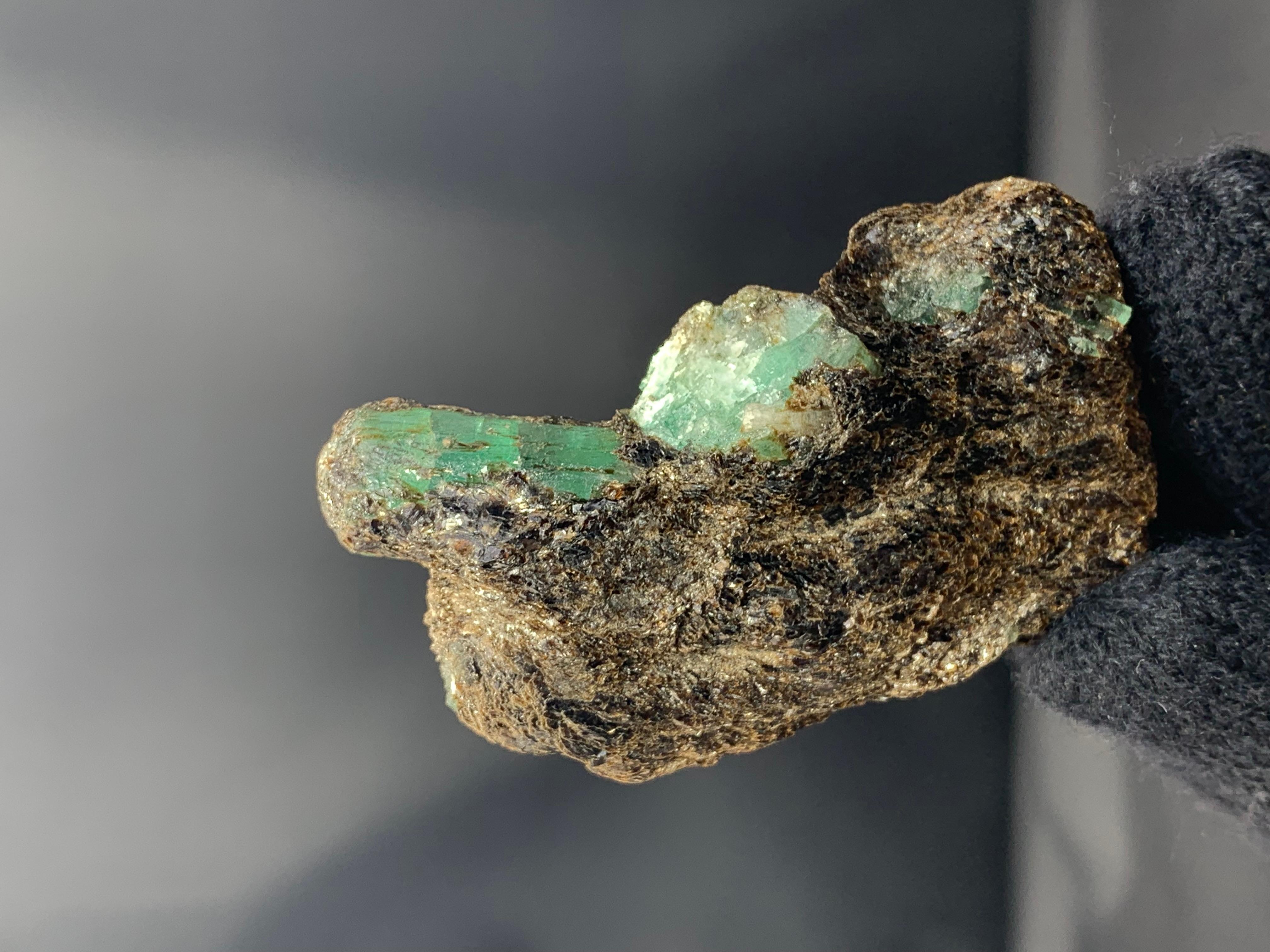 Adam Style 72 Grams Green Emerald Crystals Perched On Brownish Mica Matrix From Pakistan For Sale