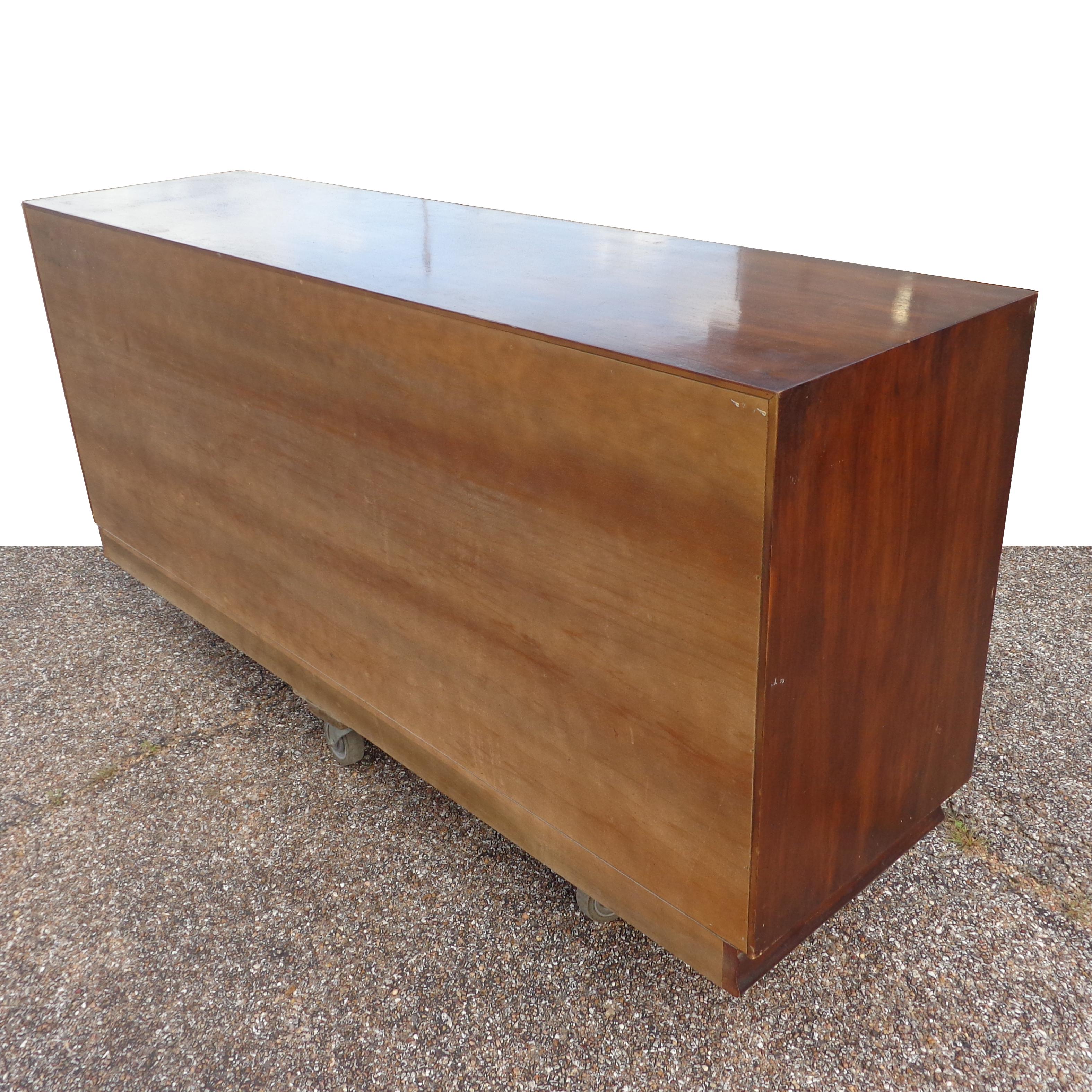 Henredon Tansu Campaign Dresser In Good Condition In Pasadena, TX