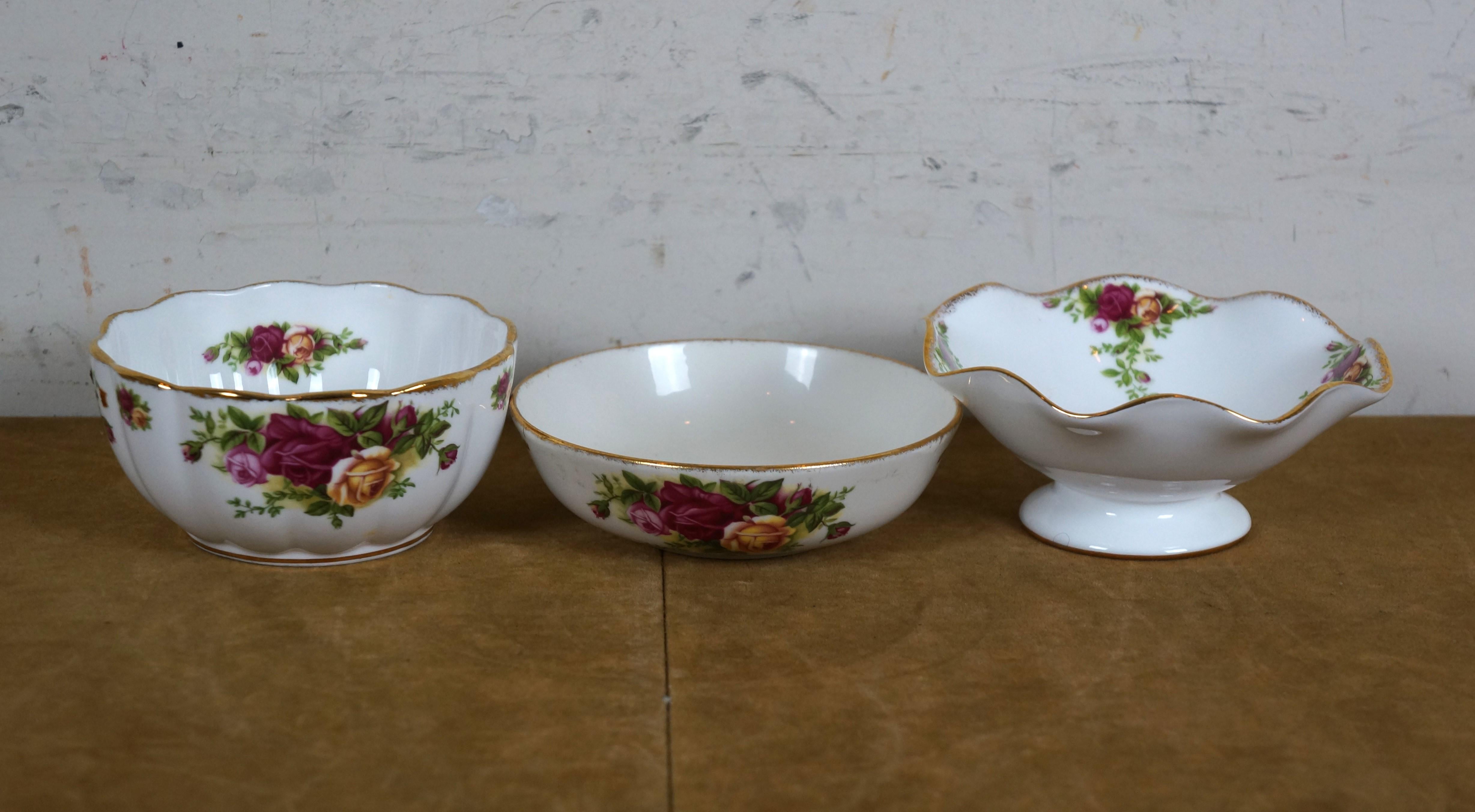 72 Pc Vintage Royal Albert Old Country Roses Ruby Celebration China Dinnerware For Sale 1