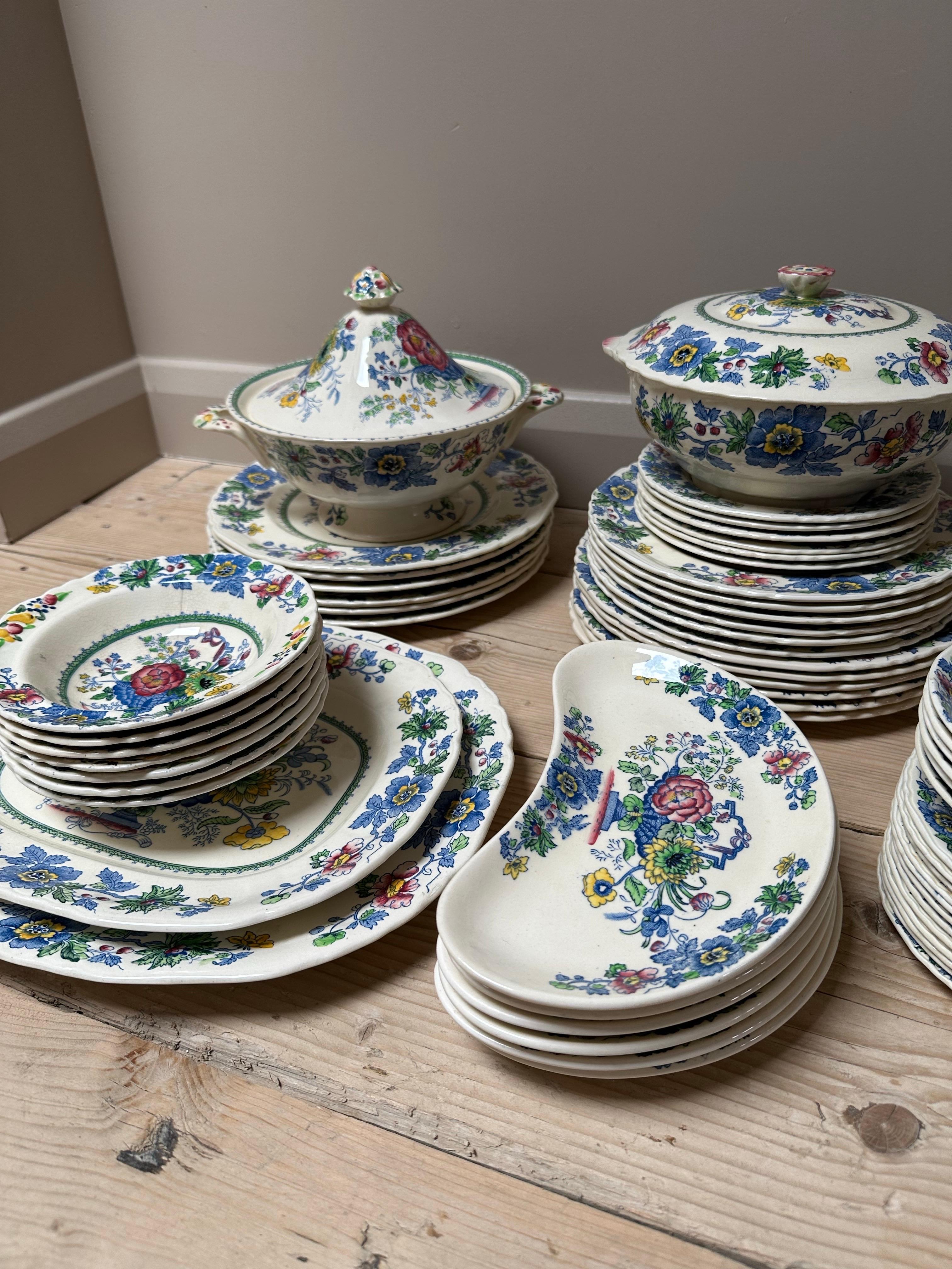 English 72-piece Mason's Strathmore Dinner Service, 19th Century, Pink & Blue Pattern For Sale