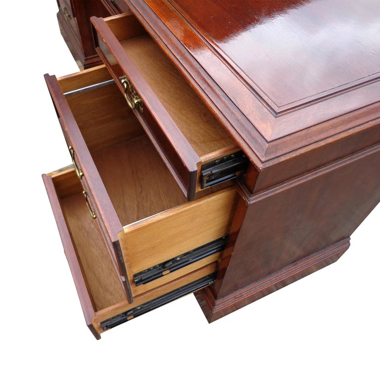 72″ Sligh Mahogany Kneehole Credenza/Desk For Sale 2