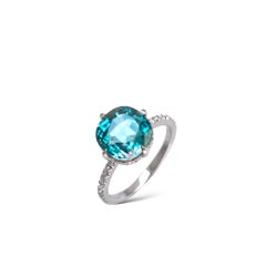 Ring aus Platin mit 7,20 Karat natürlichem blauem Zirkon und Diamant