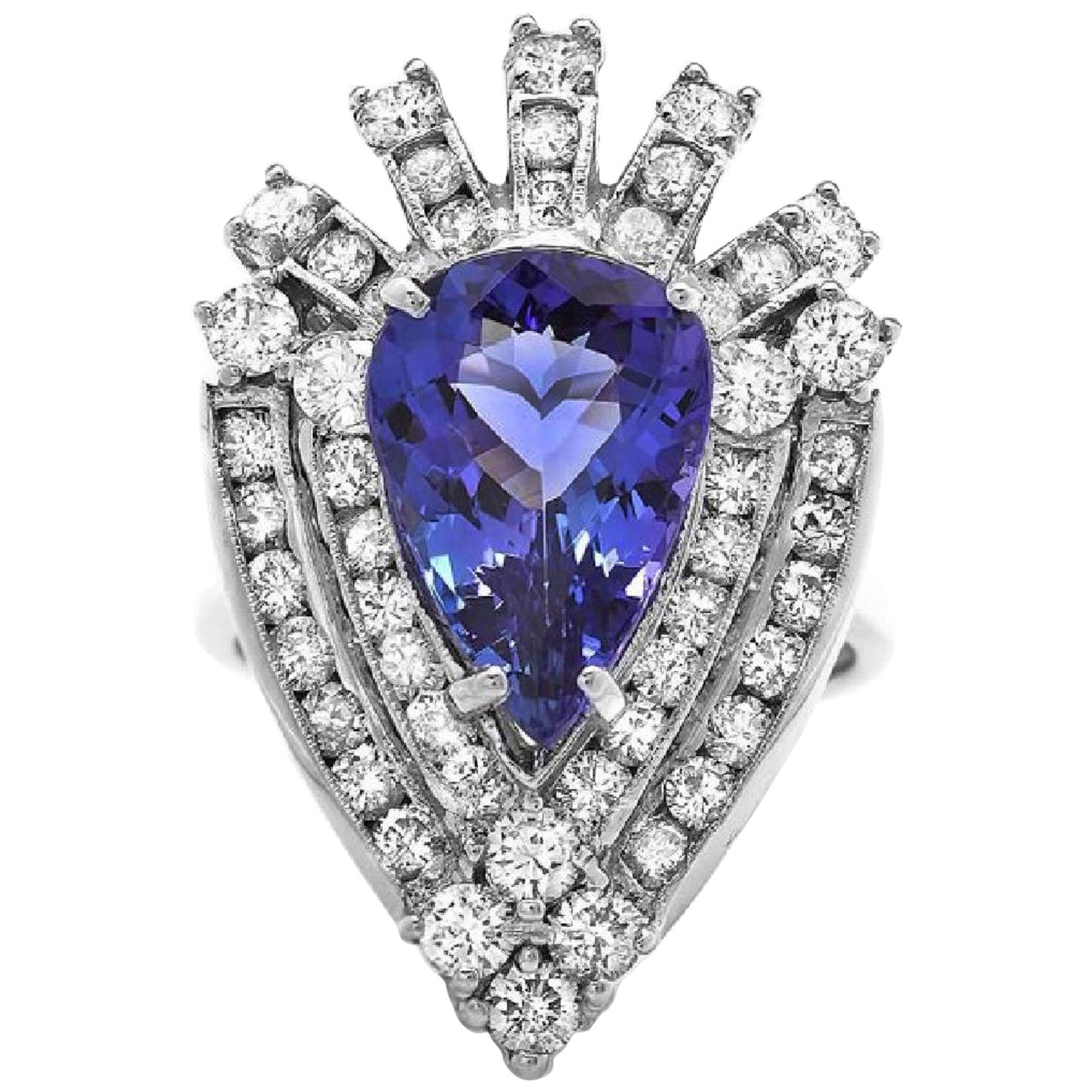 7.20 Carat Natural Very Nice Looking Tanzanite and Diamond 14 Karat Solid Gold For Sale