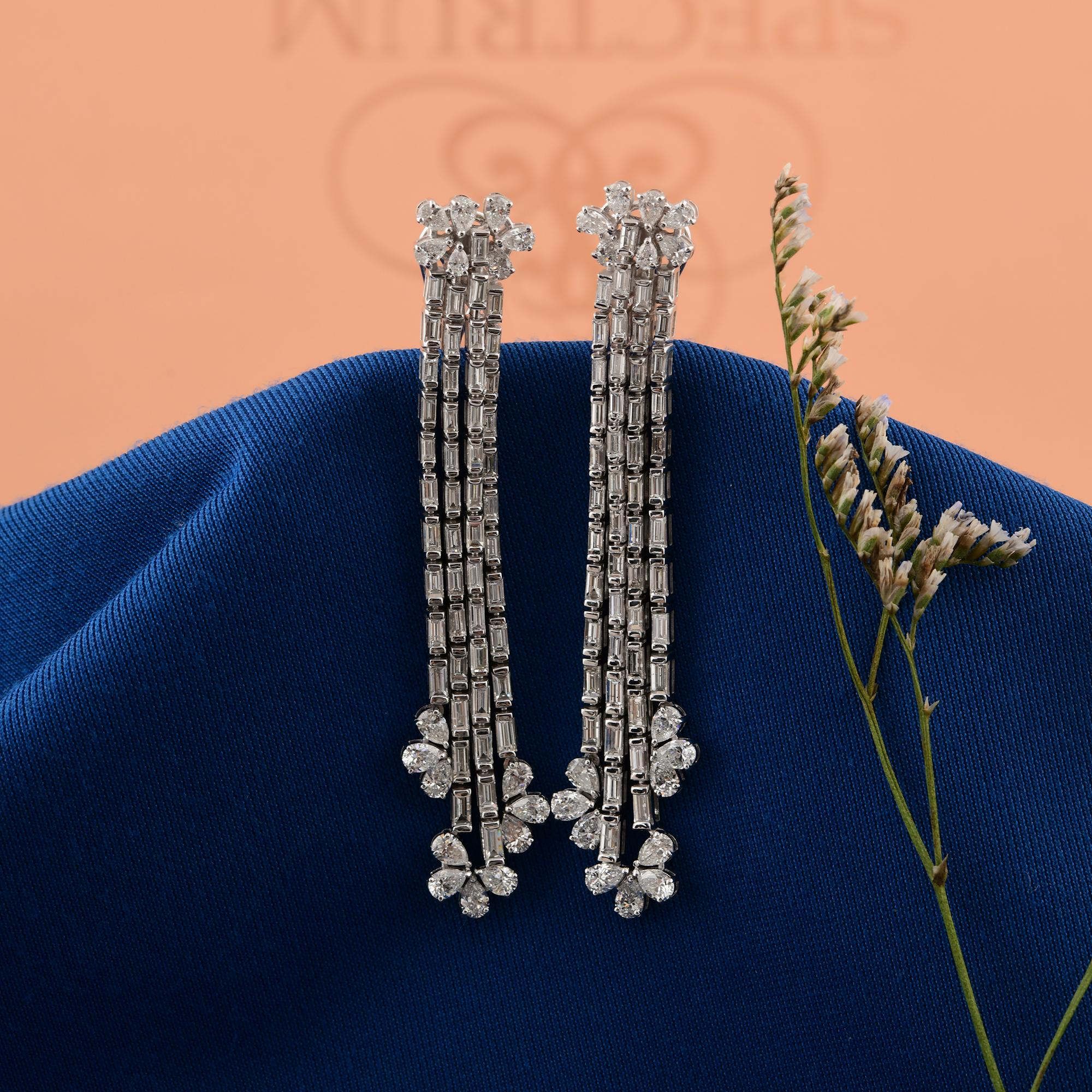 Boucles d'oreilles chandelier en or blanc 14 carats avec diamants taille poire baguette SI/H de 7,20 carats Pour femmes en vente