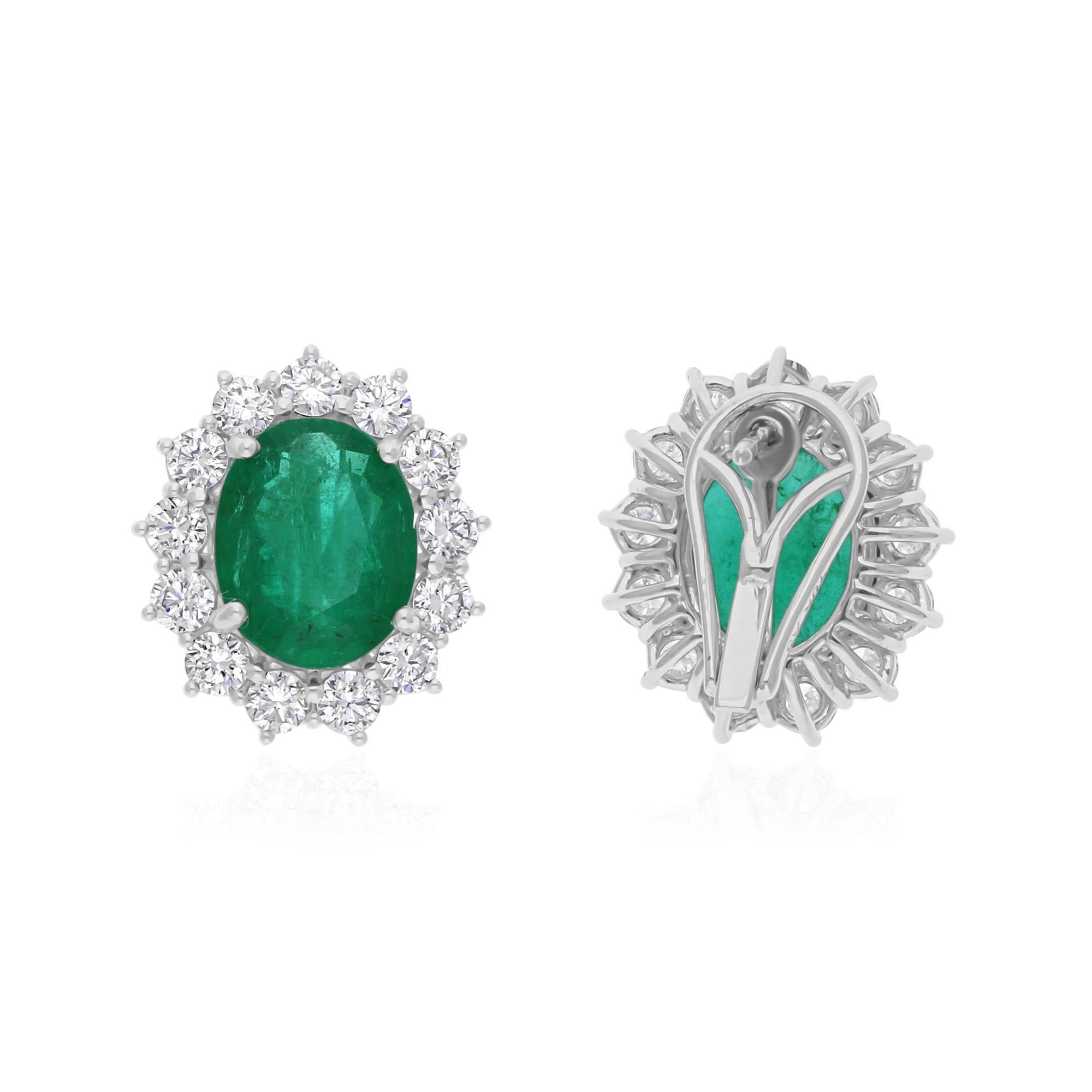 Modern 7.20 Carat Zambian Emerald Earrings 2.32 Carat SI/H Diamond 14 Karat White Gold For Sale