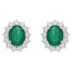 Orecchini con smeraldo dello Zambia da 7,20 carati Diamante SI/H da 2,32 carati Oro bianco 18 carati
