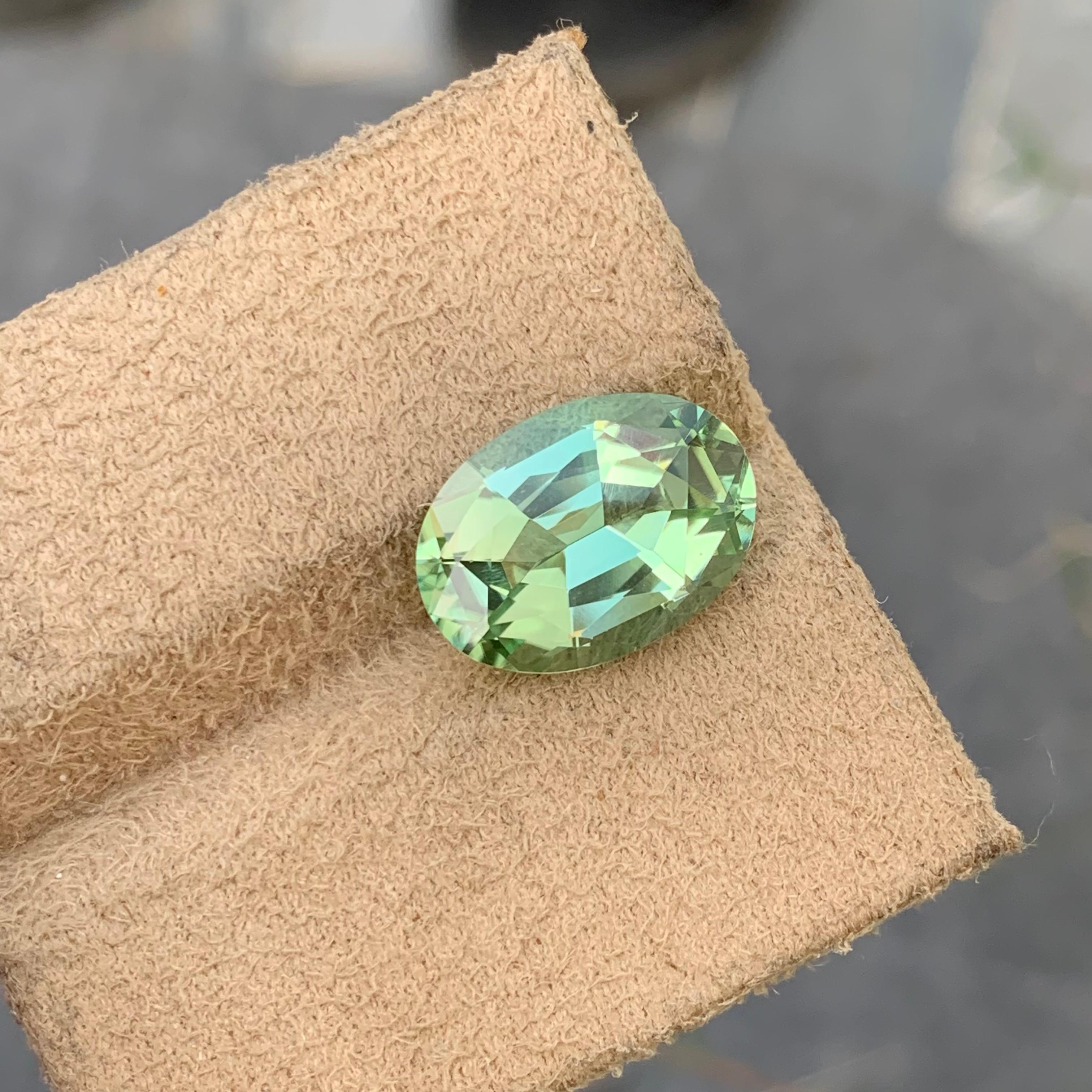 7.20 Carats Natural Mint Green Loose Tourmaline Oval Shape Ring Gem Jewellery  In New Condition For Sale In Peshawar, PK