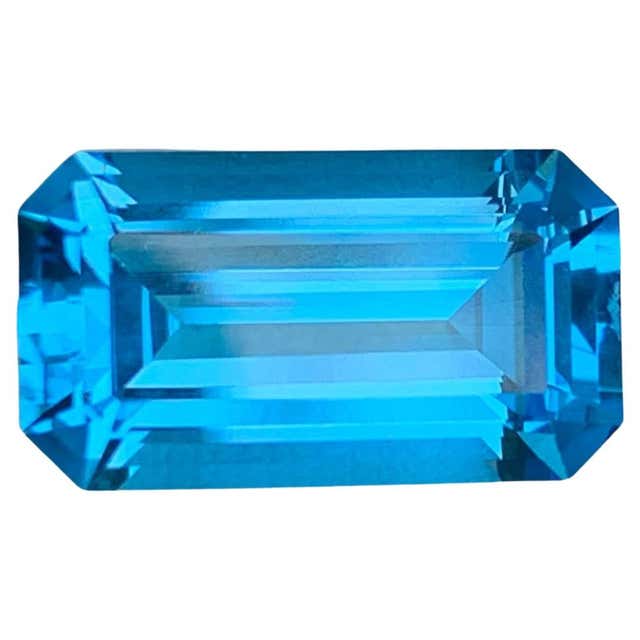 Customizable GIA Certified Natural Sky Blue Topaz Split Shank Halo Ring in White Gold For Sale Customizable GIA Certified Natural Sky Blue Topaz Split Shank Halo Ring in White Gold For Sale