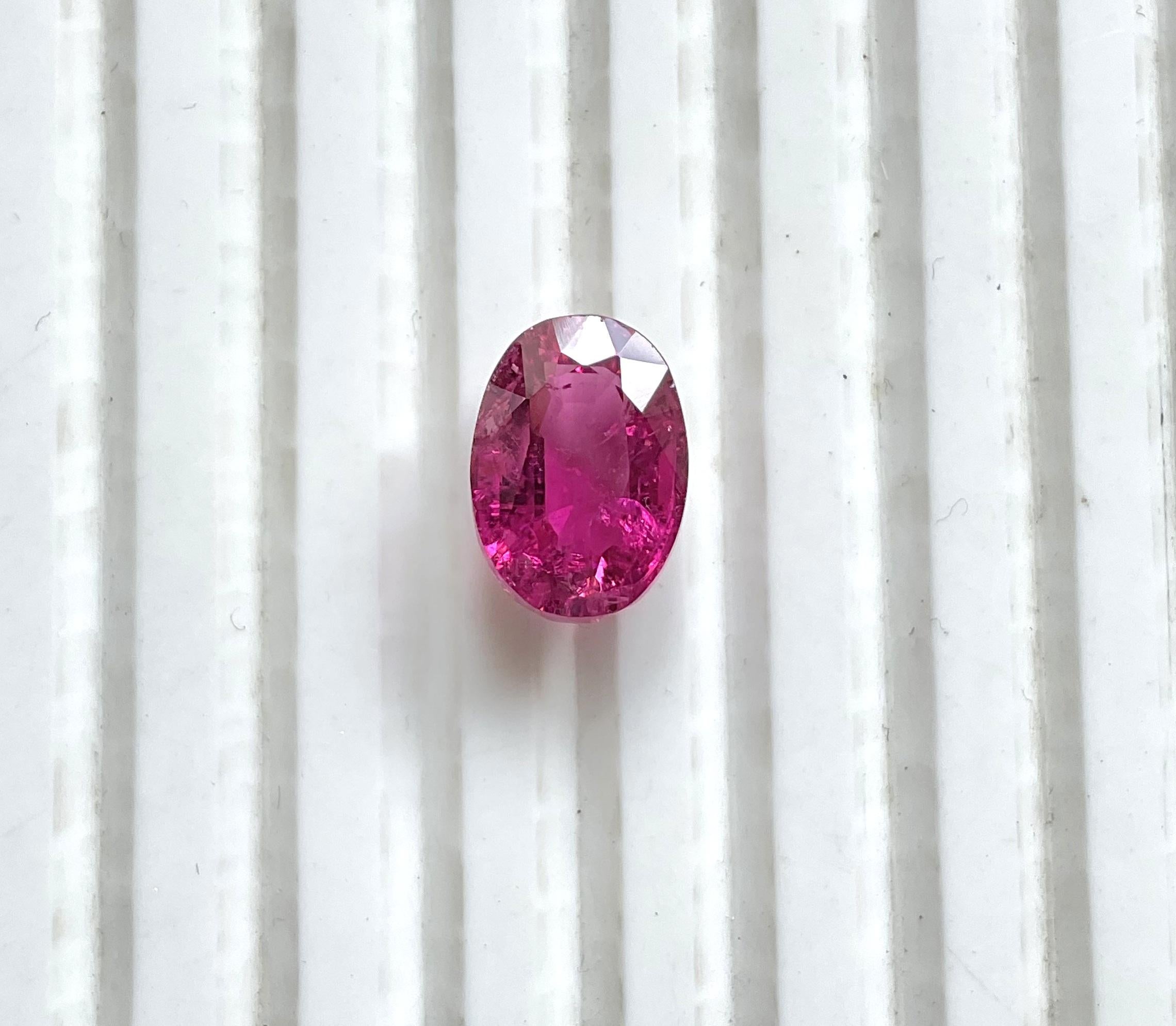 Art déco 7.20 Carats Pink Tourmaline Octa Faceted Cut stone Top Quality Natural gemstone en vente