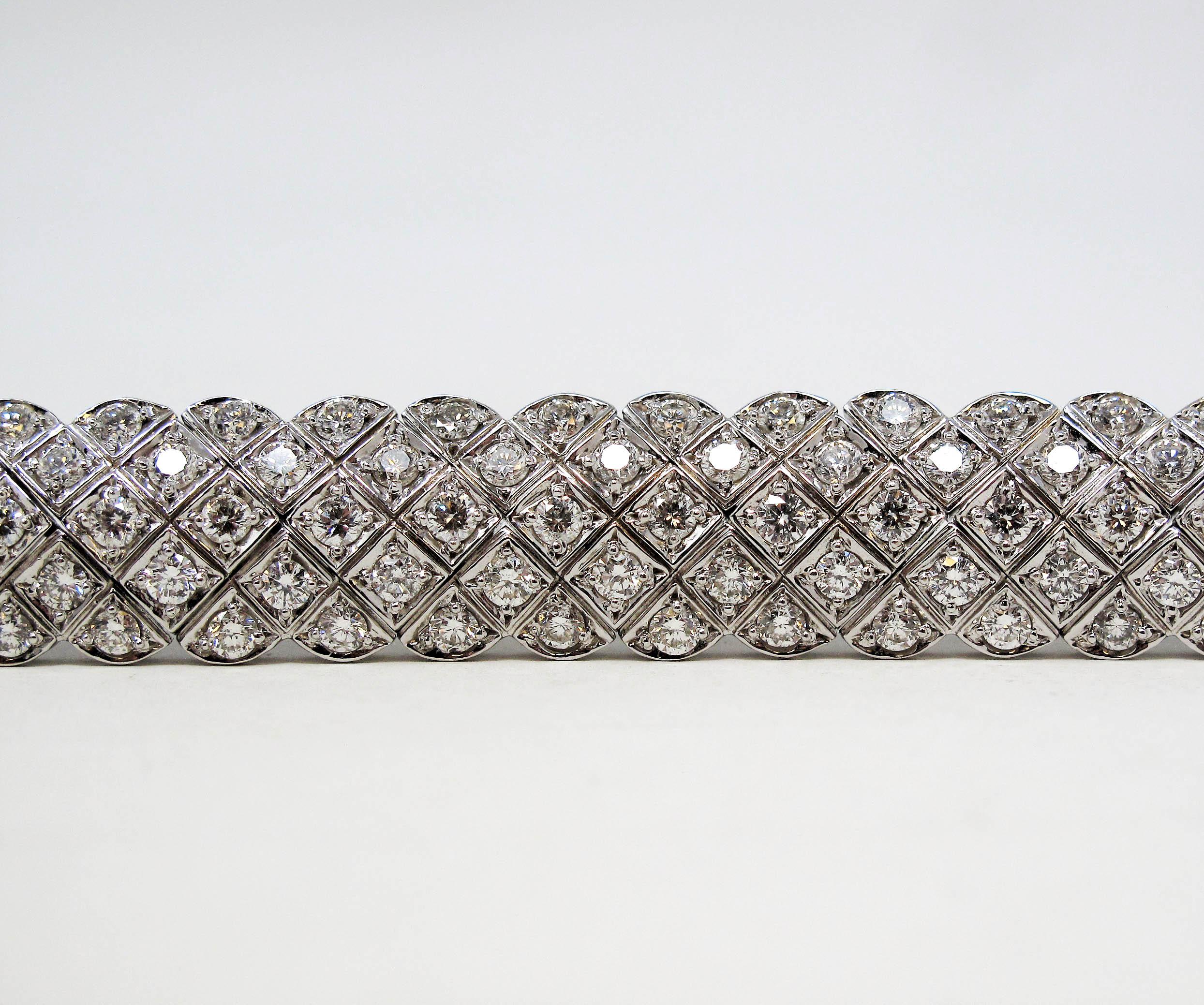 7.20 Carat Total Round Pave Diamond Cuff Bracelet 18 Karat White Gold E-F Color In Good Condition For Sale In Scottsdale, AZ