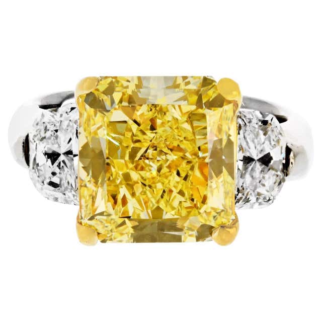 3 Carat Radiant Cut Diamond Fancy Yellow VS2 Clarity GIA Three Stone ...