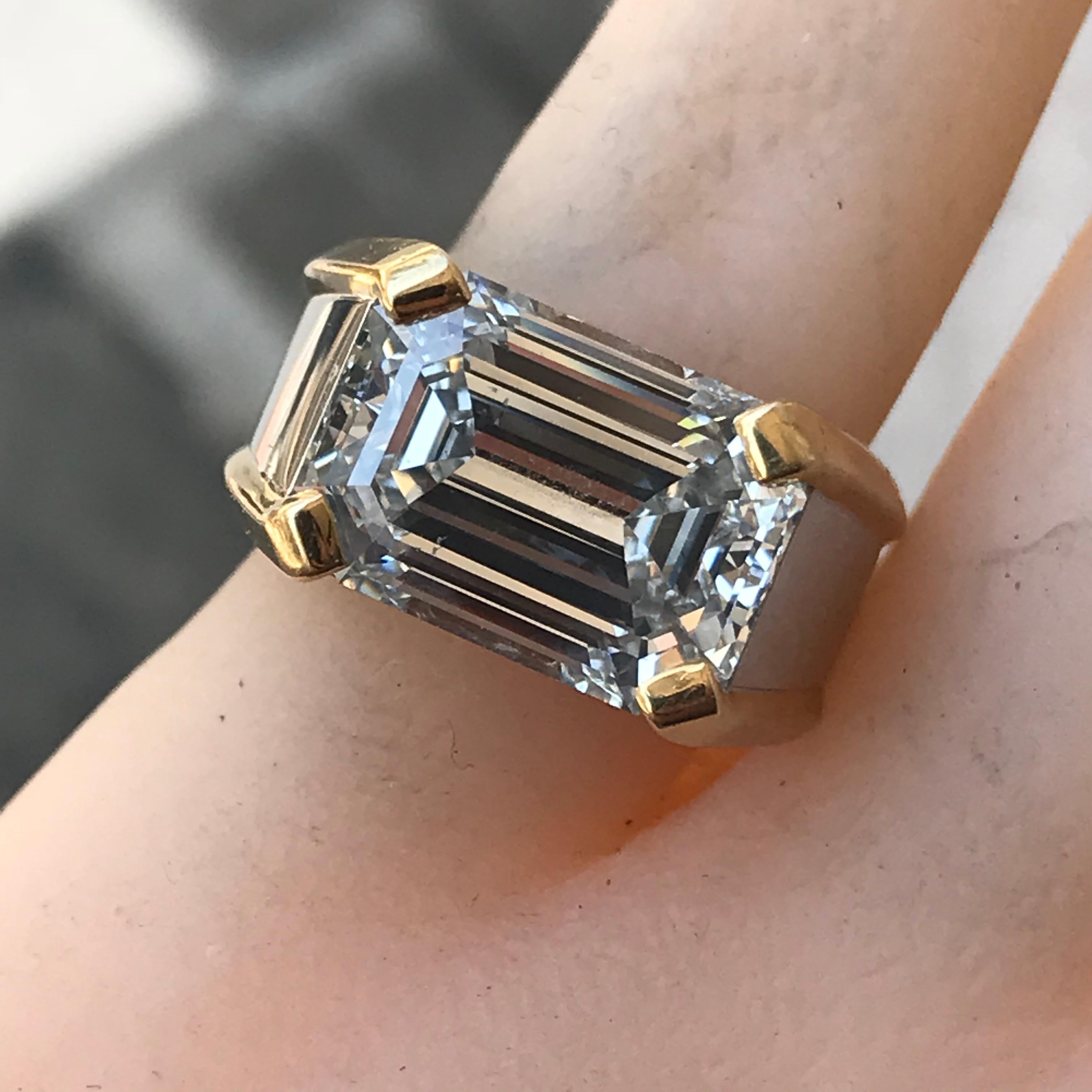 7.21 Carat Emerald Cut Diamond Men’s Ring E Color SI1 Clarity GIA Certified For Sale 1