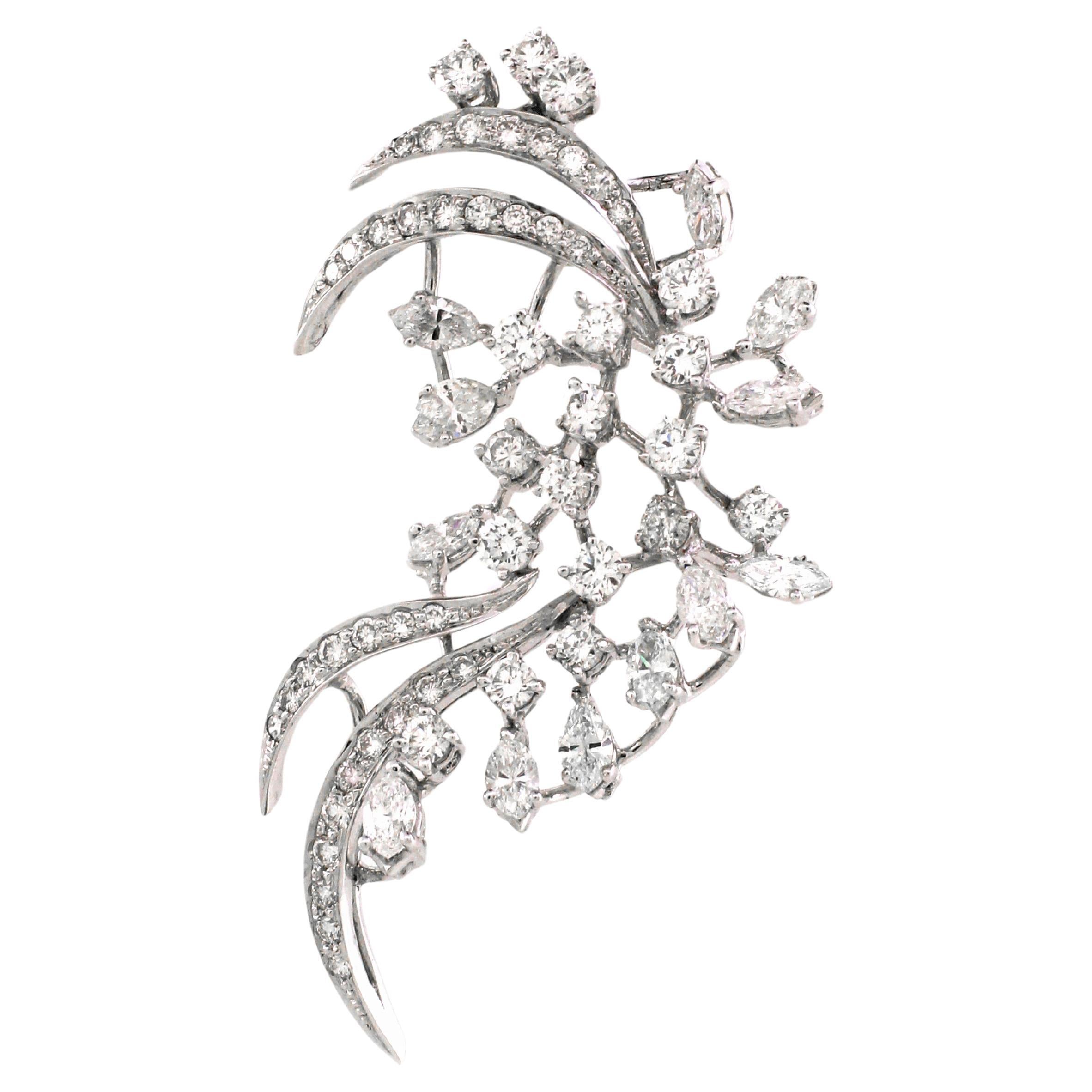 7,21 cts de Diamante Blanco Colgante cum Broche