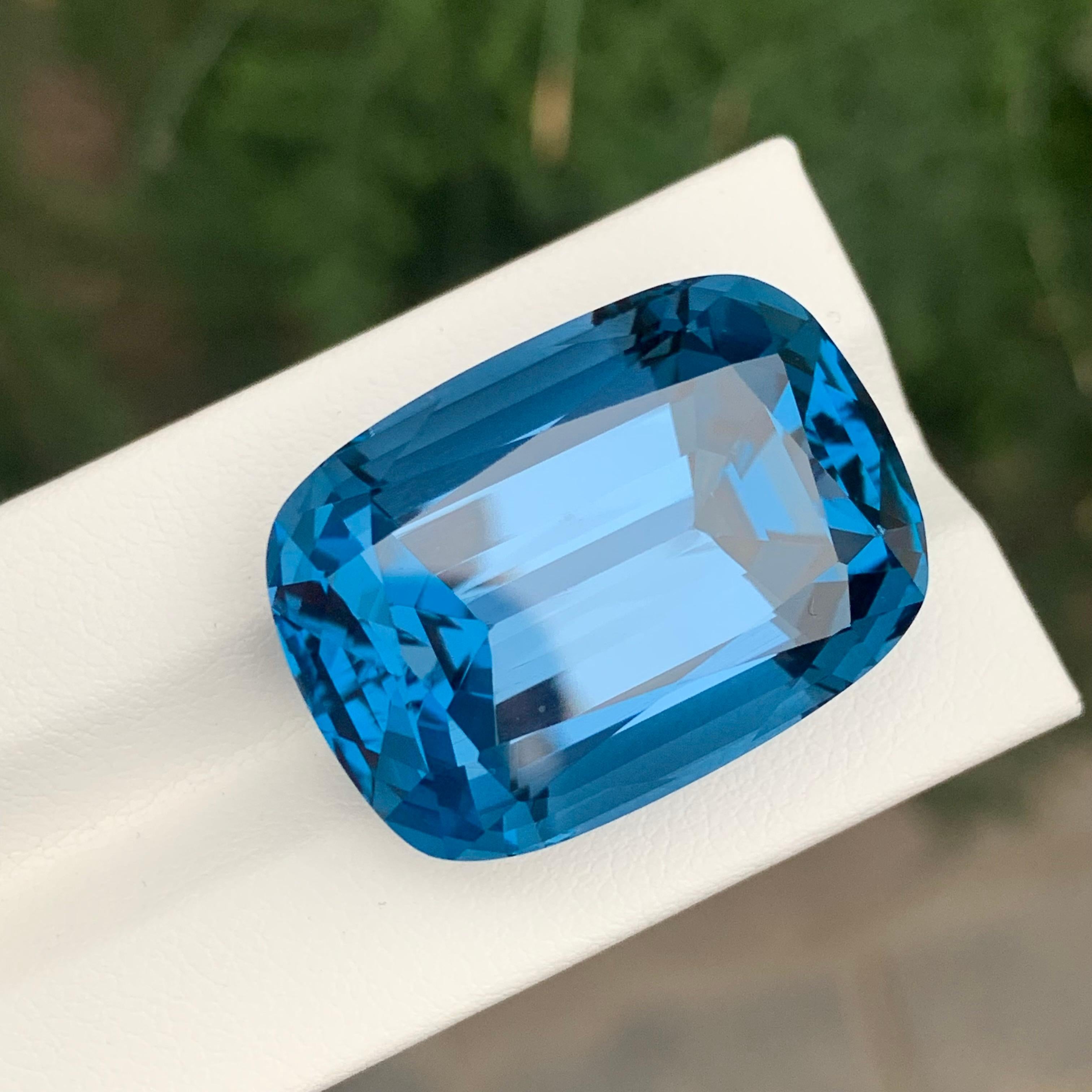 72.10 Carat Stunning Loose London Blue Topaz Cushion Shape Gemstone In New Condition For Sale In Peshawar, PK