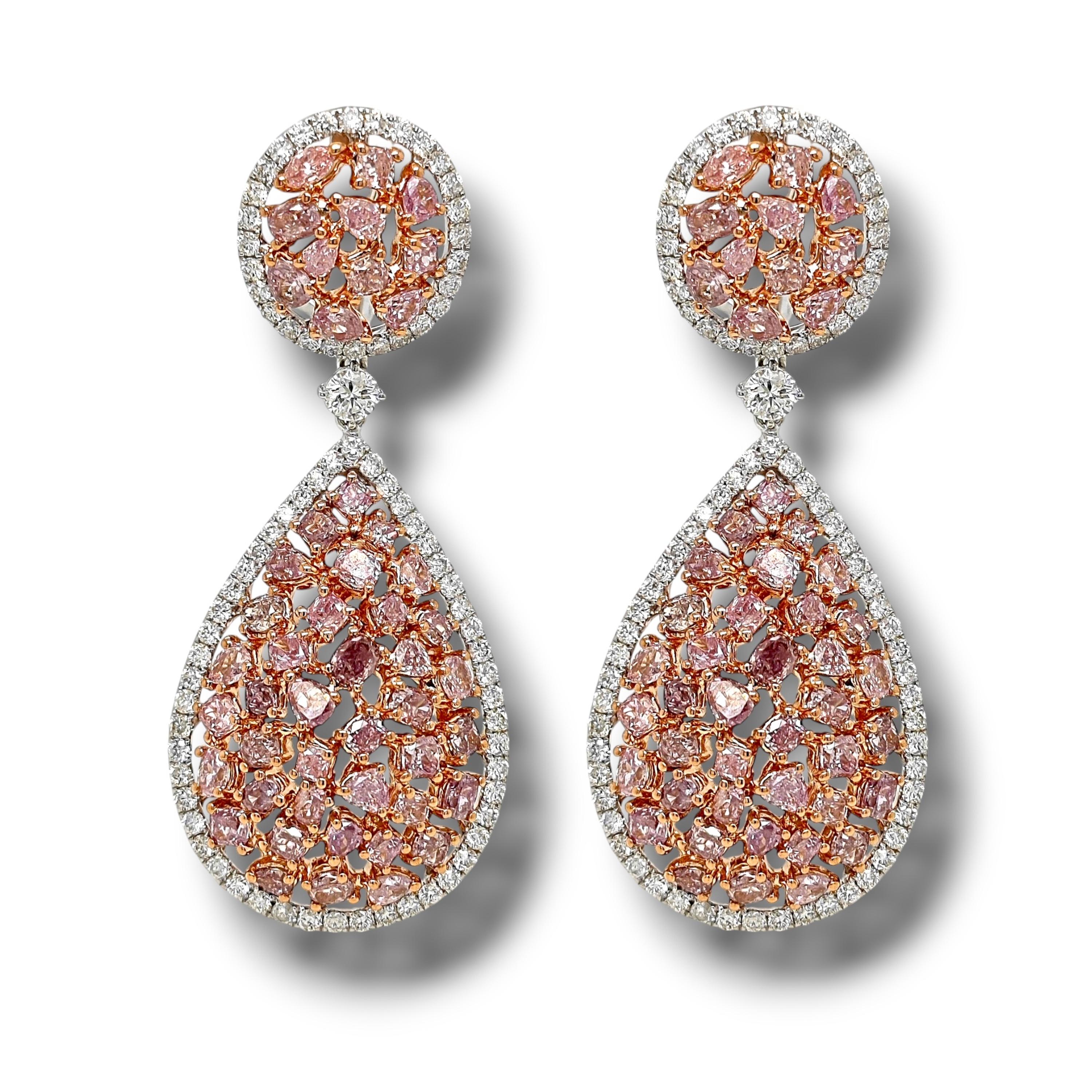 Taglio misto Orecchini in oro bianco con diamanti rotondi e rosa fantasia da 7,22 carati in vendita