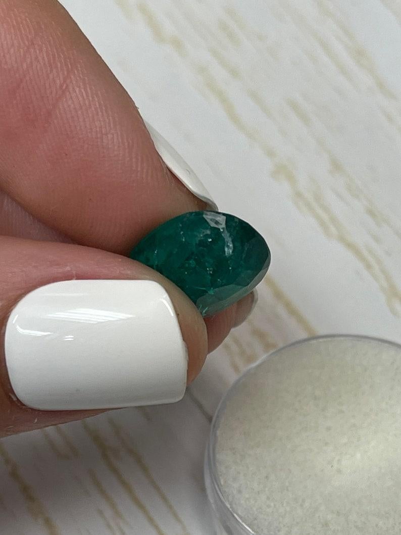 7,22 Karat Vivid Muzo Grün Kolumbianischer Smaragd Ovalschliff - Mai Geburtsstein Edelstein im Angebot 3