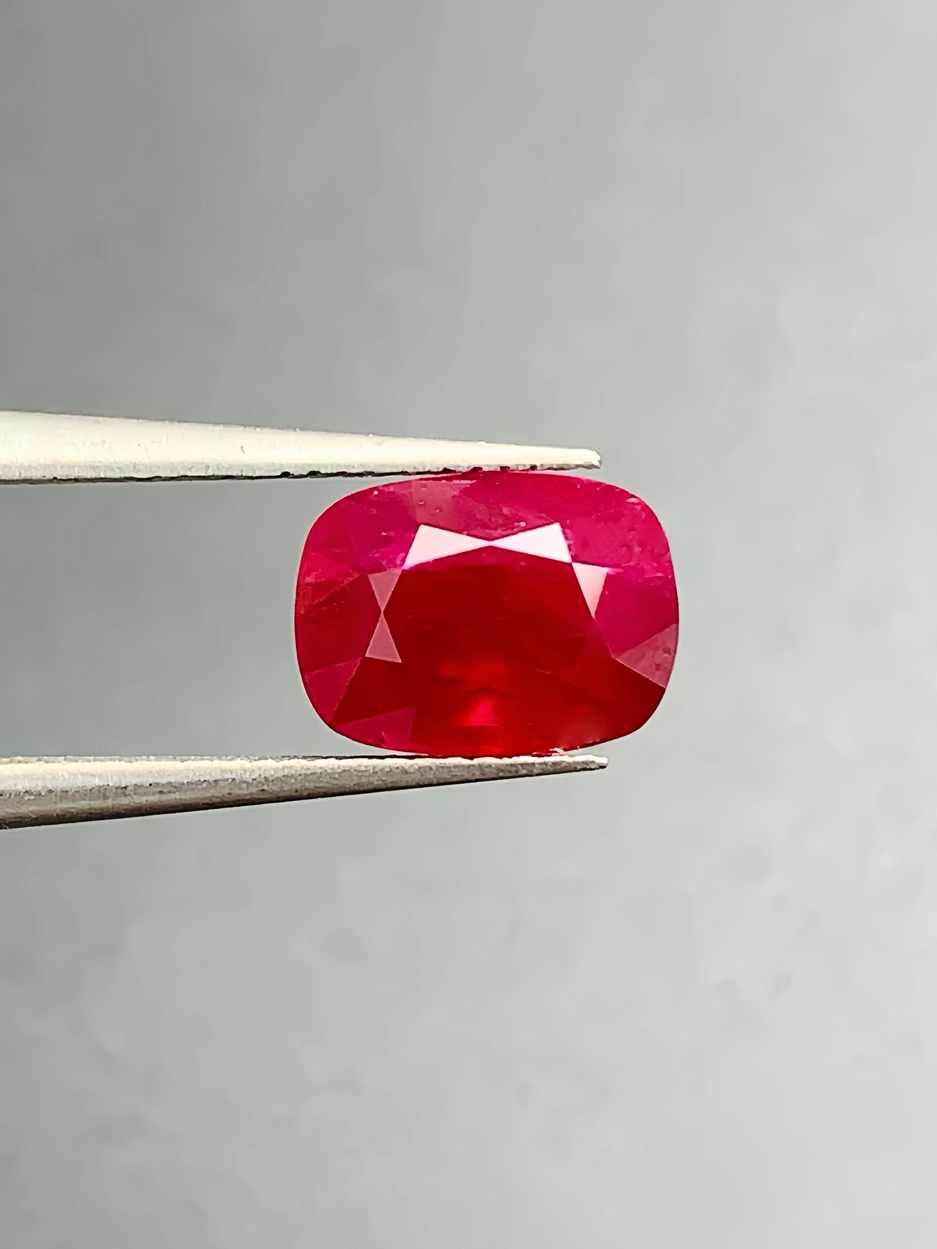 3.22 Ct GIA Certificate Unheated Ruby Burma Red Color Gemstone For Sale 5